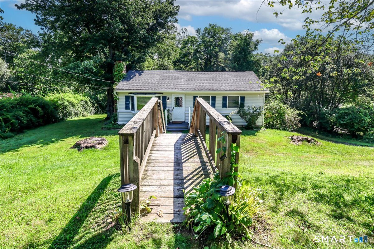 29 Overlook Drive photo 2