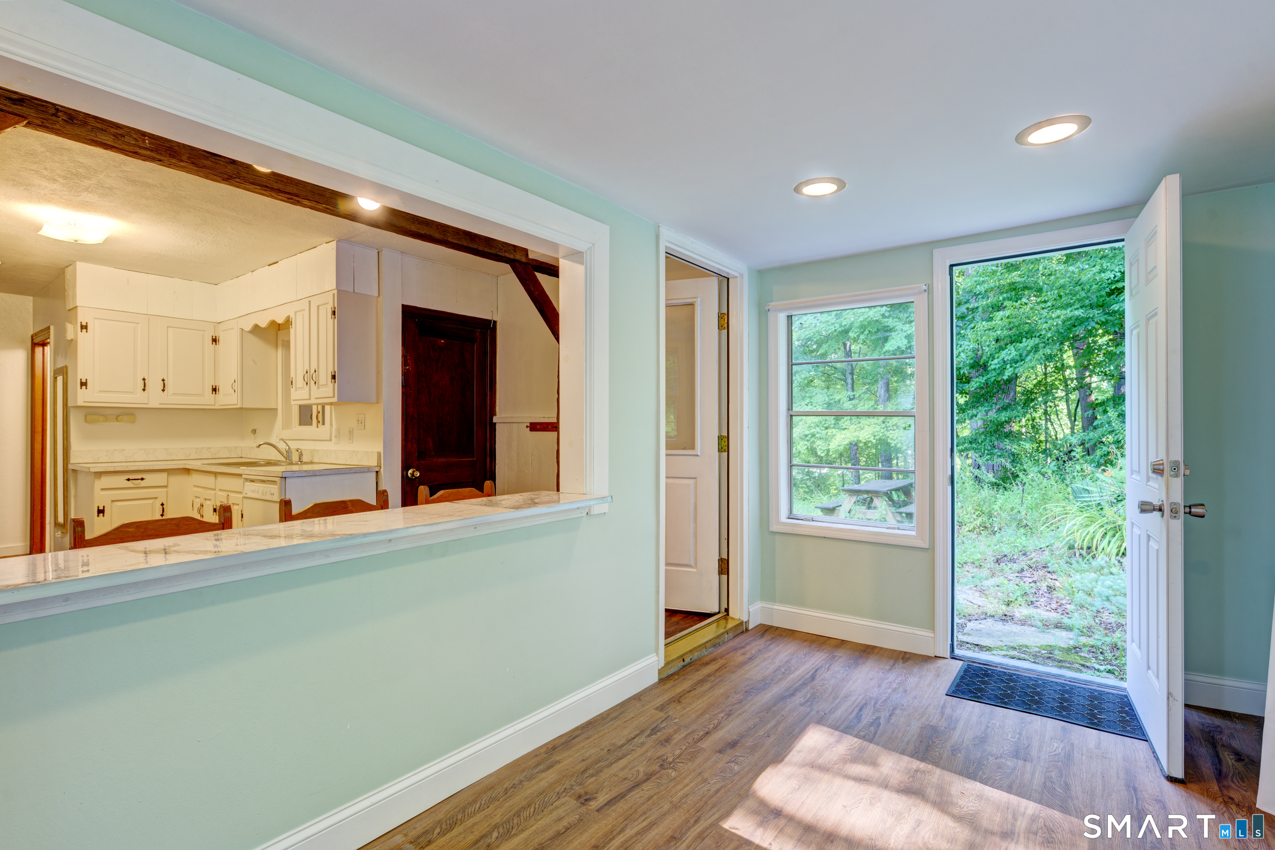 1634 Stafford Road photo 19