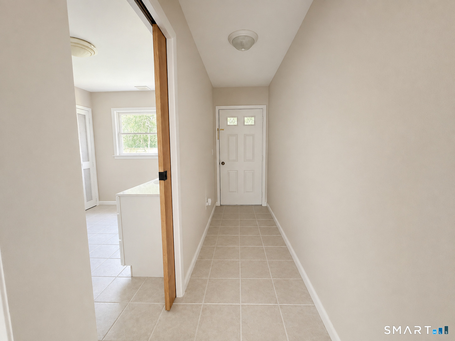 19 Hillside Circle photo 9