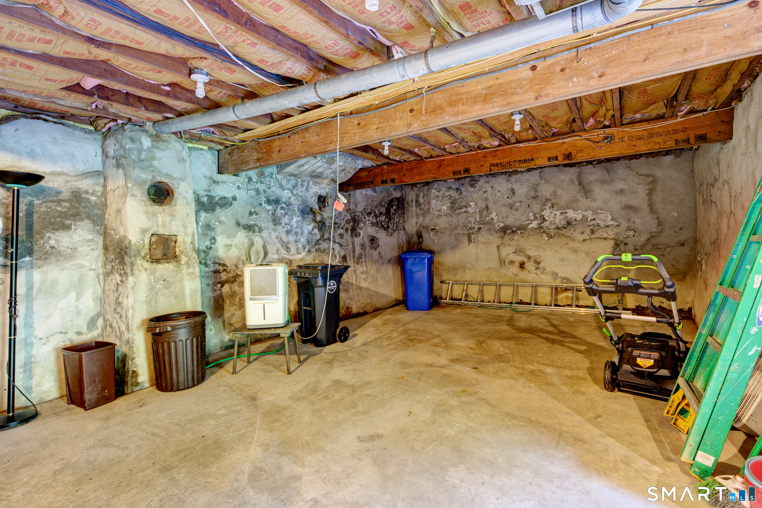 1634 Stafford Road photo 36