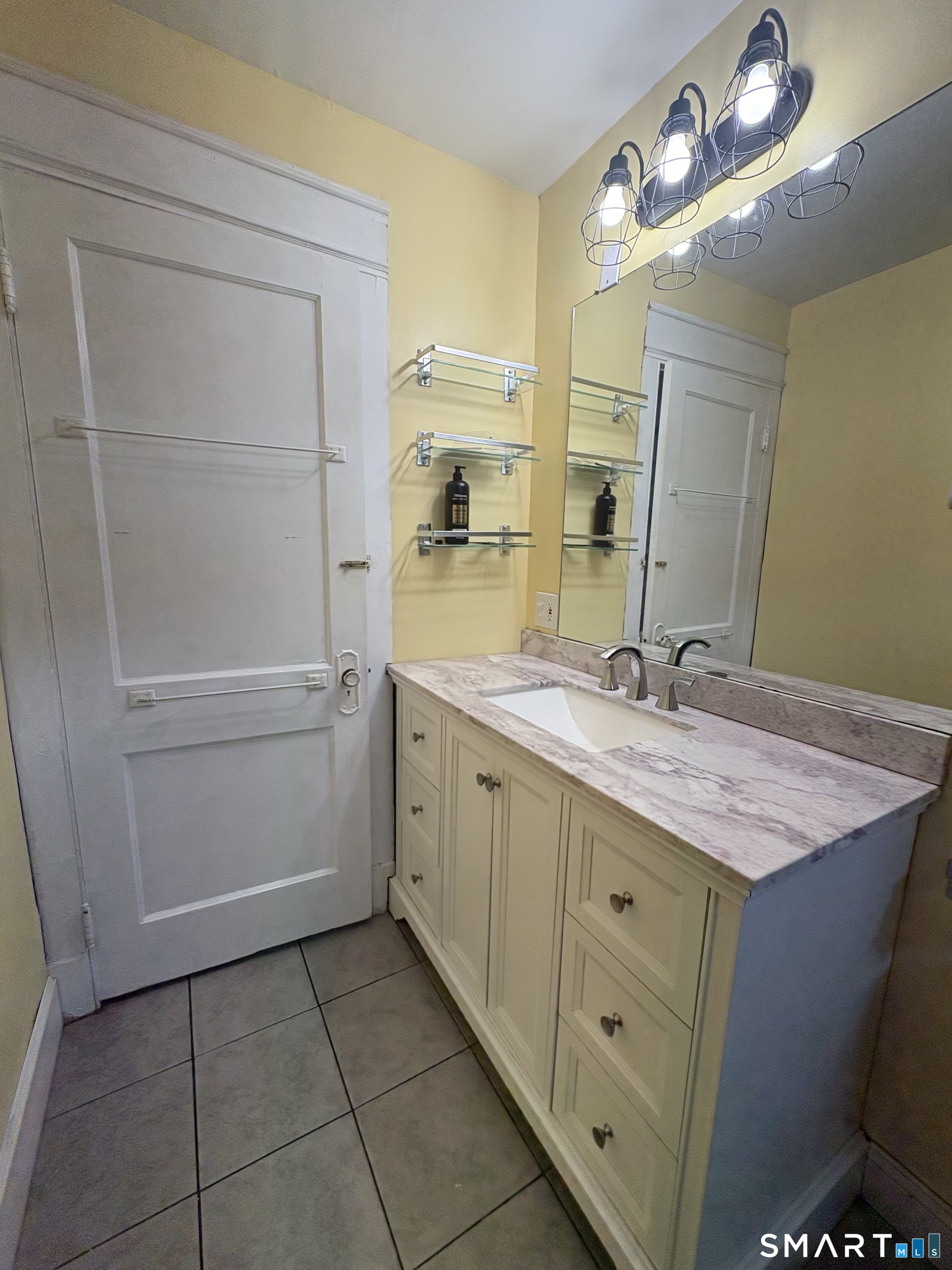 144 Clinton Street photo 5