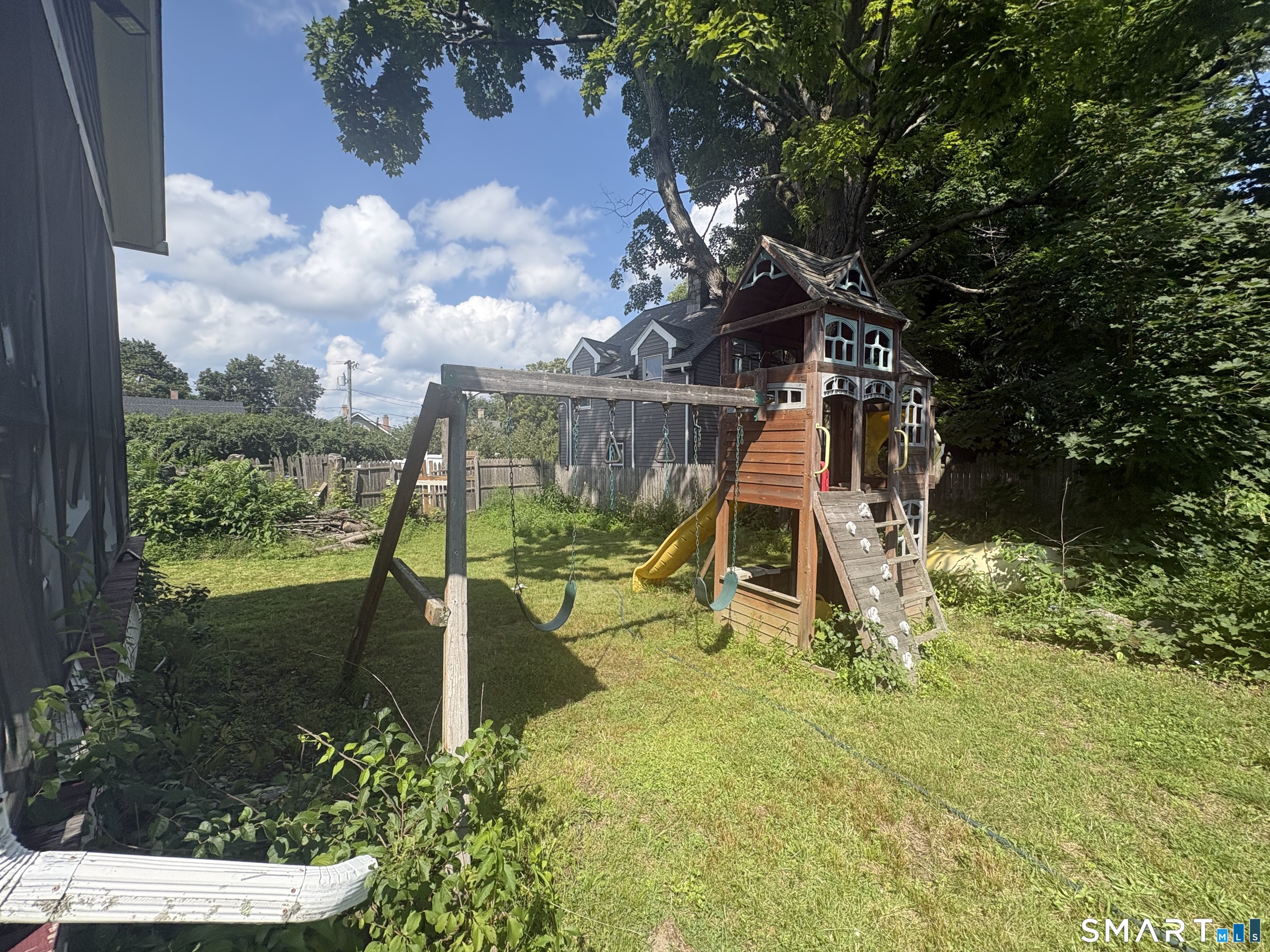 144 Clinton Street photo 19