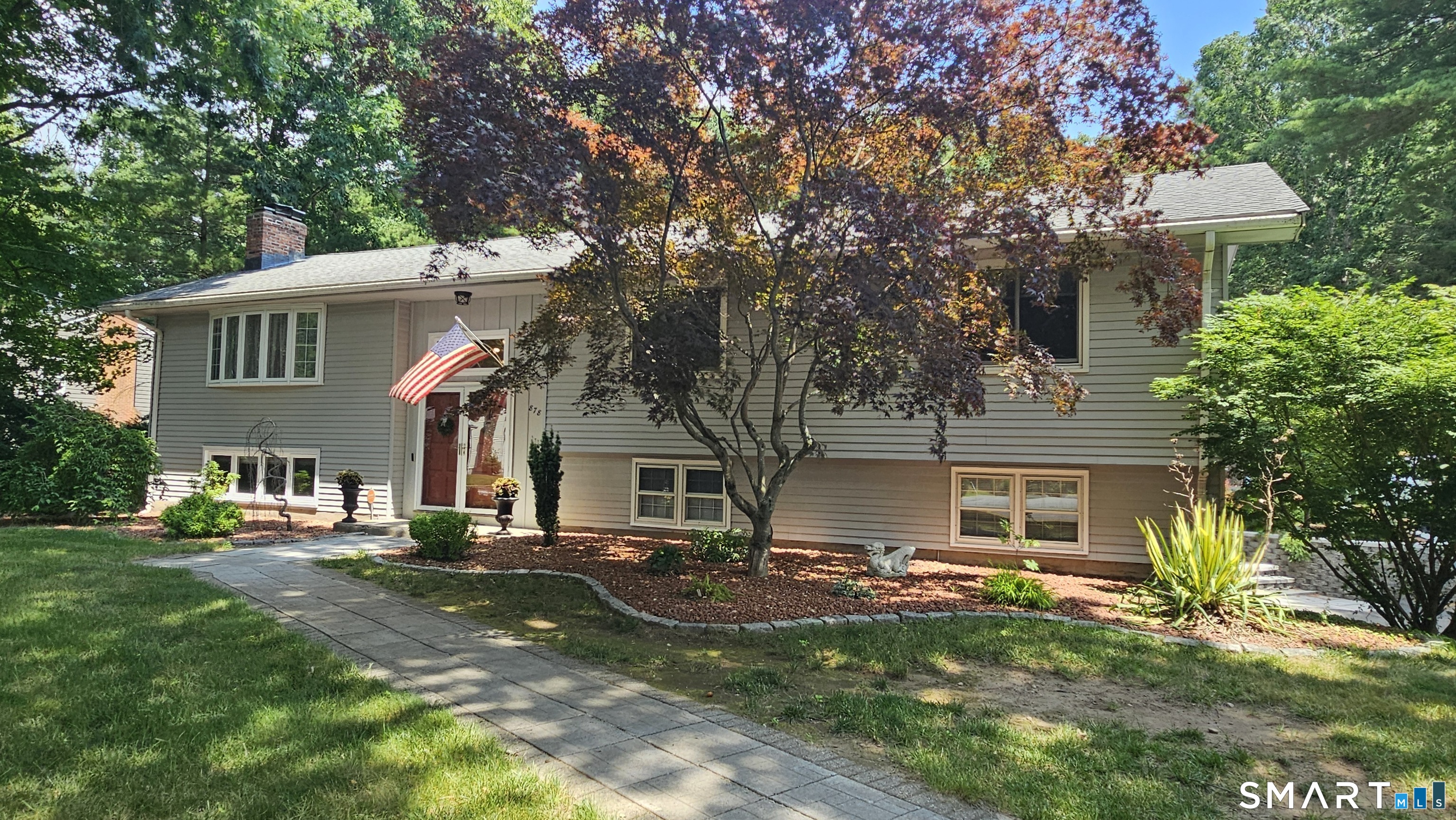 878 Manchester Road photo 2