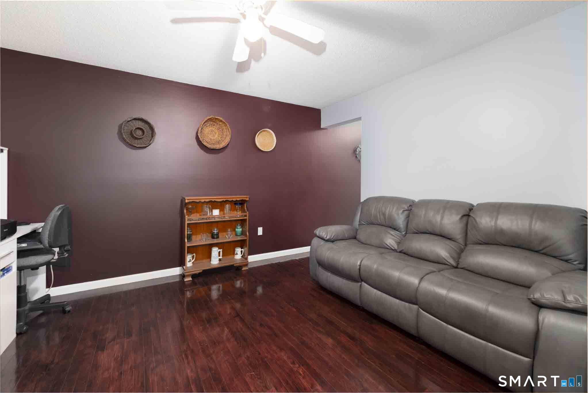 27 Hearthstone Drive photo 17