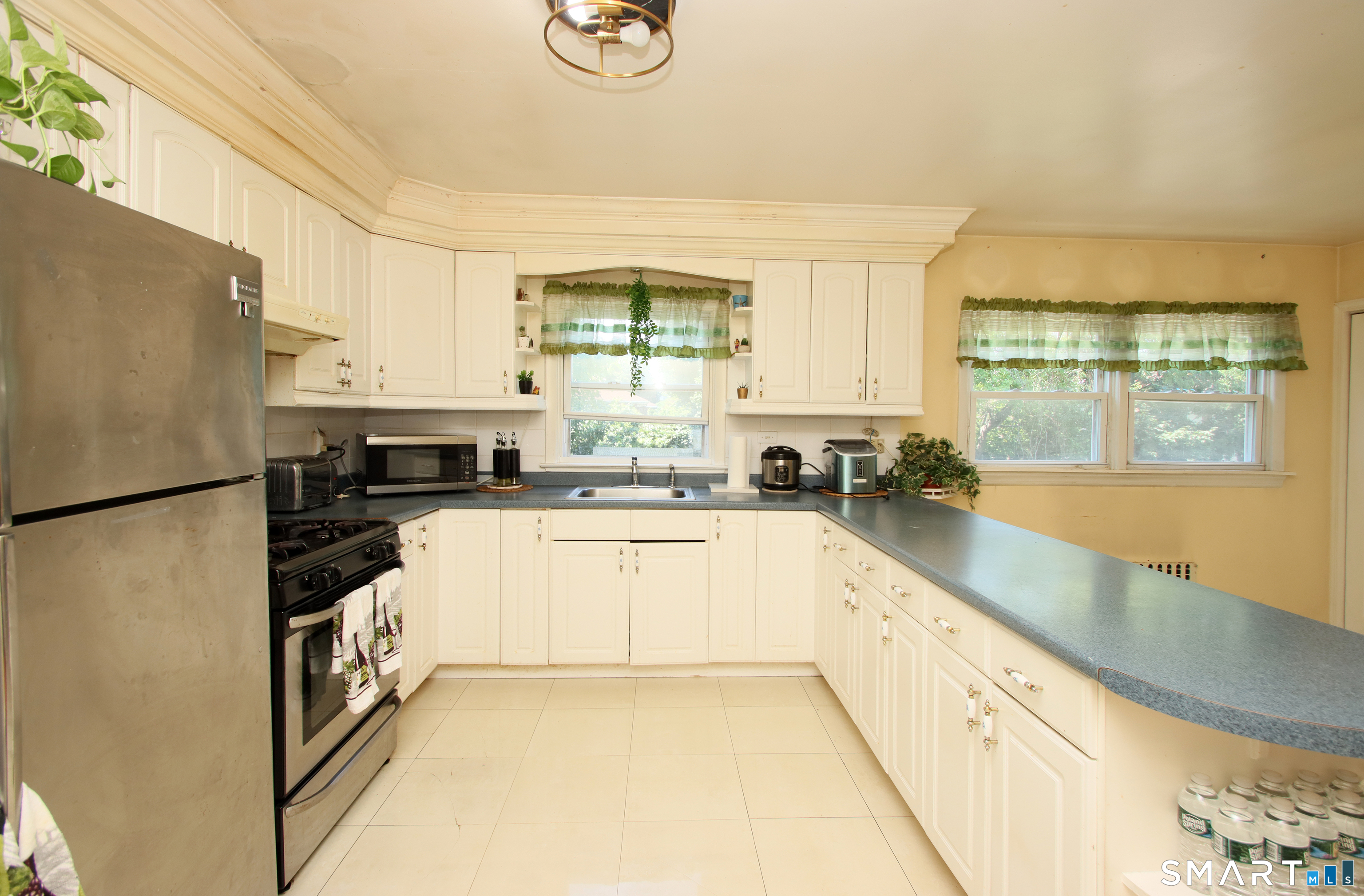 93 George Street photo 13