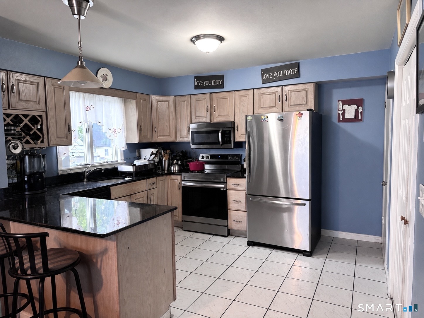 176 Magnolia Street photo 5