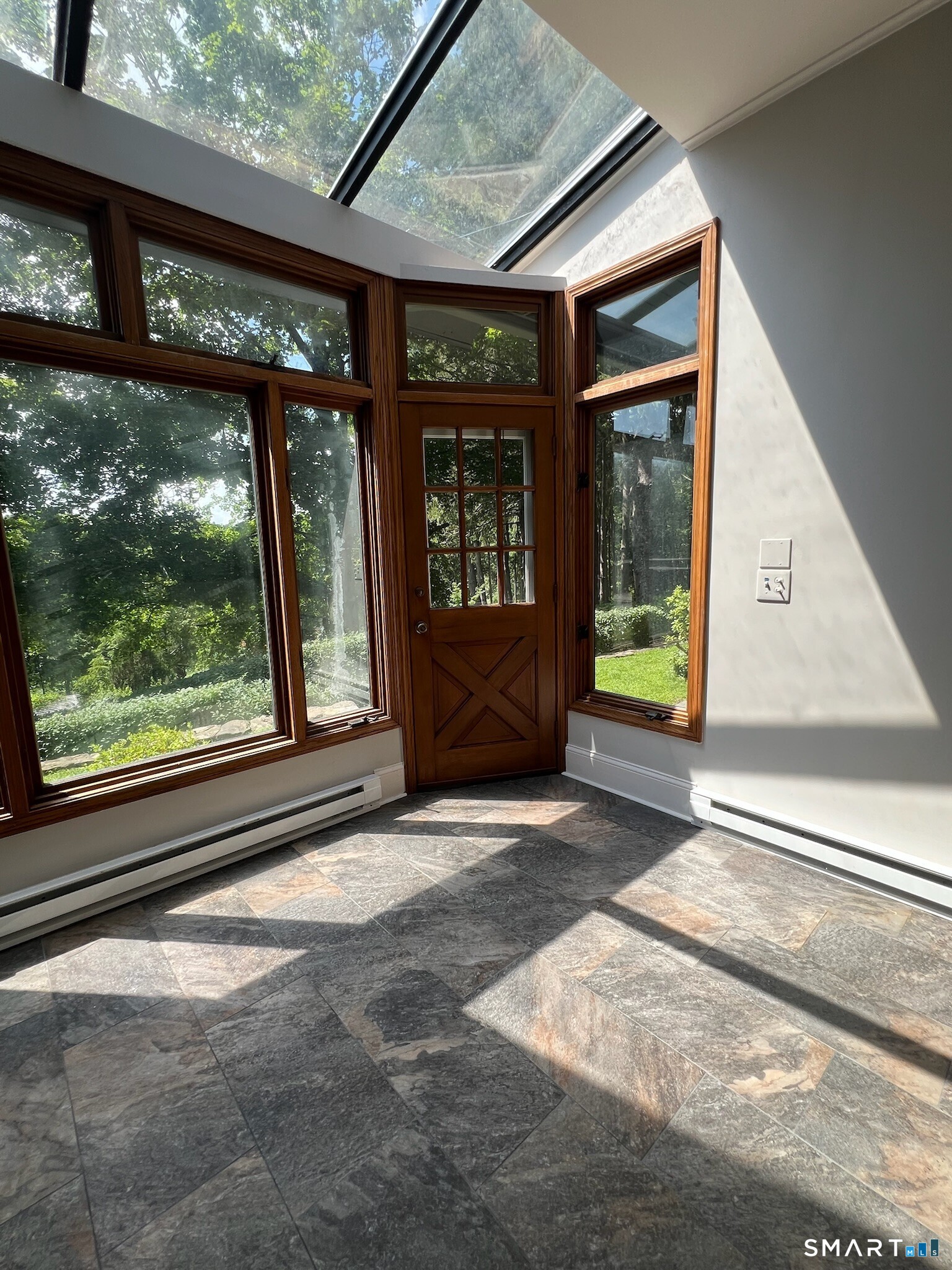 240 Skilton Road photo 8