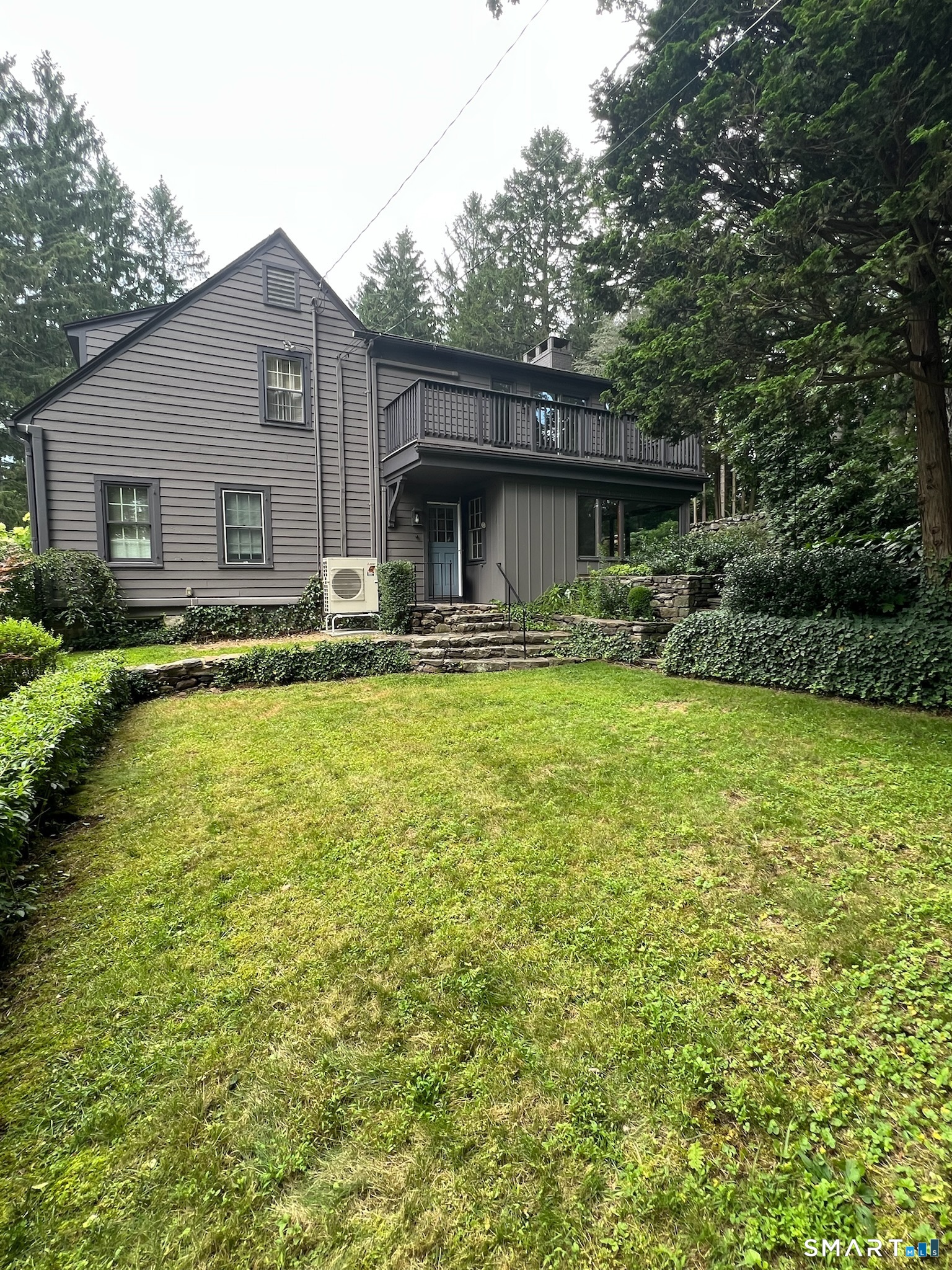 240 Skilton Road photo 2