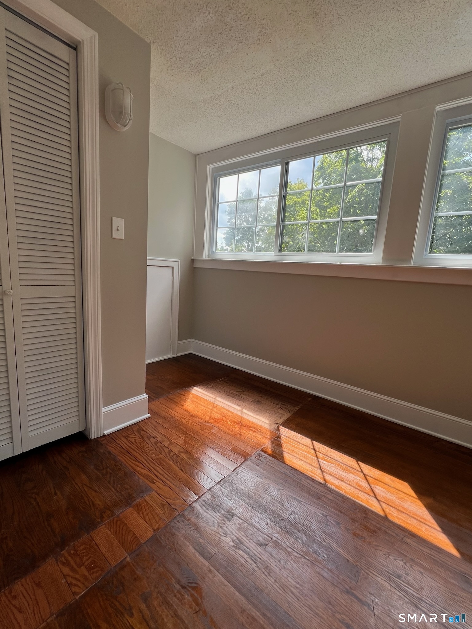 240 Skilton Road photo 18