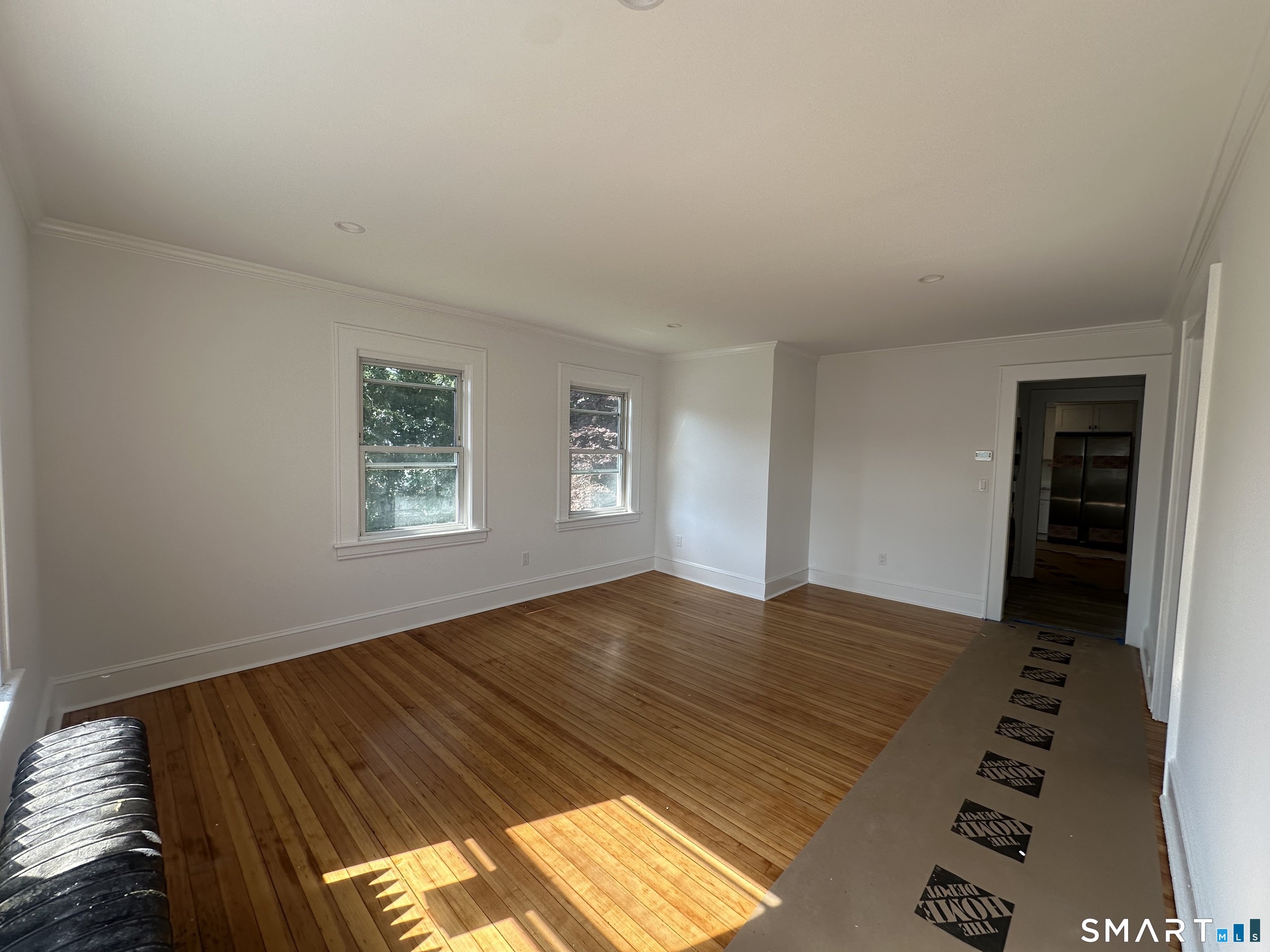 20 Parker Avenue photo 5
