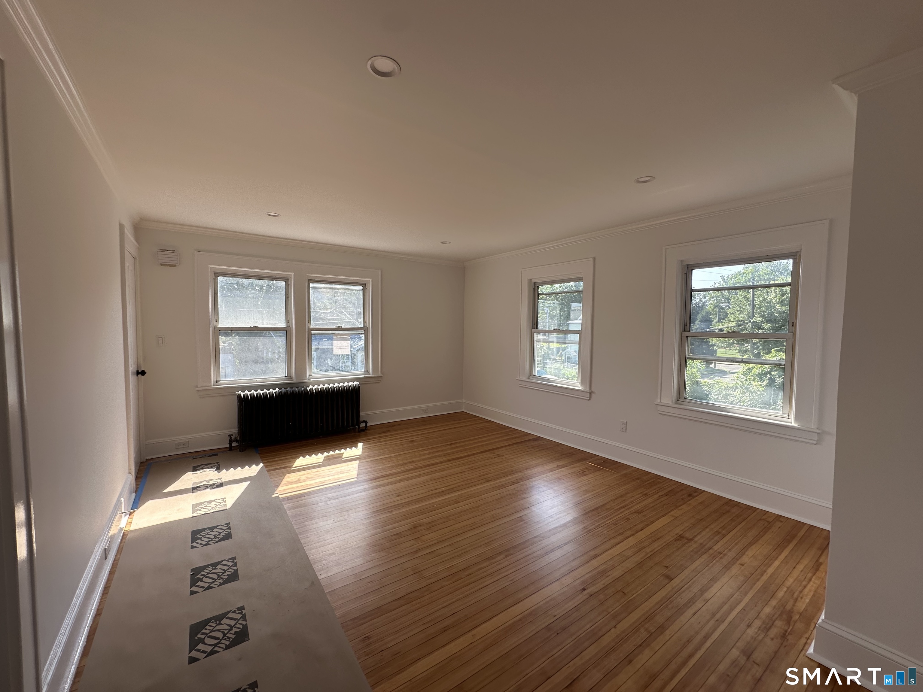 20 Parker Avenue photo 8