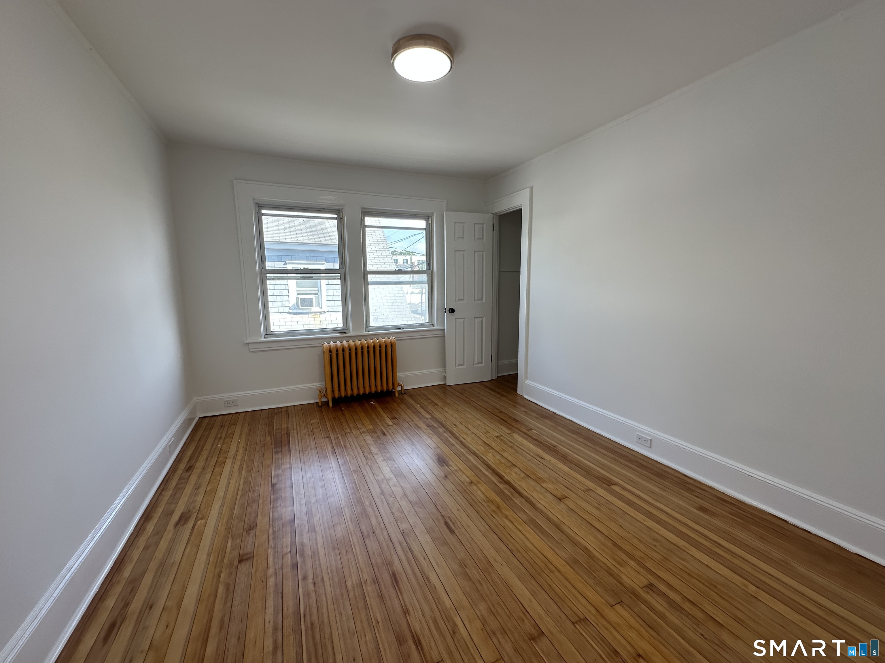 18 Parker Avenue photo 9