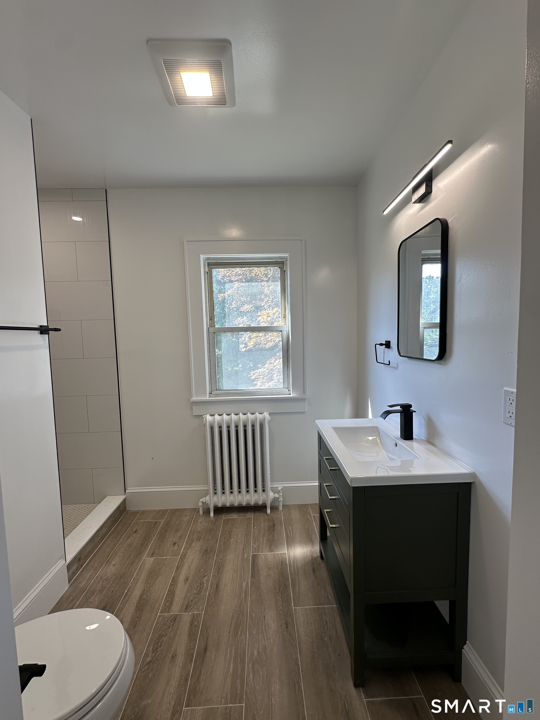 18 Parker Avenue photo 11