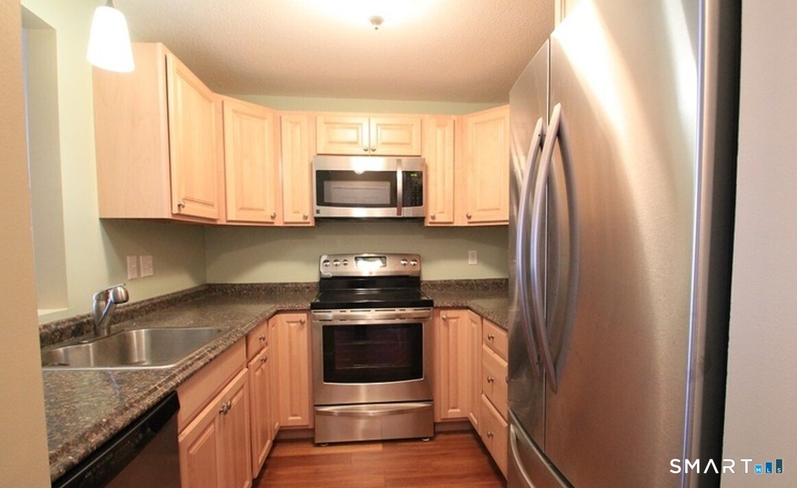 82 Longview Street  Unit #44 photo 4