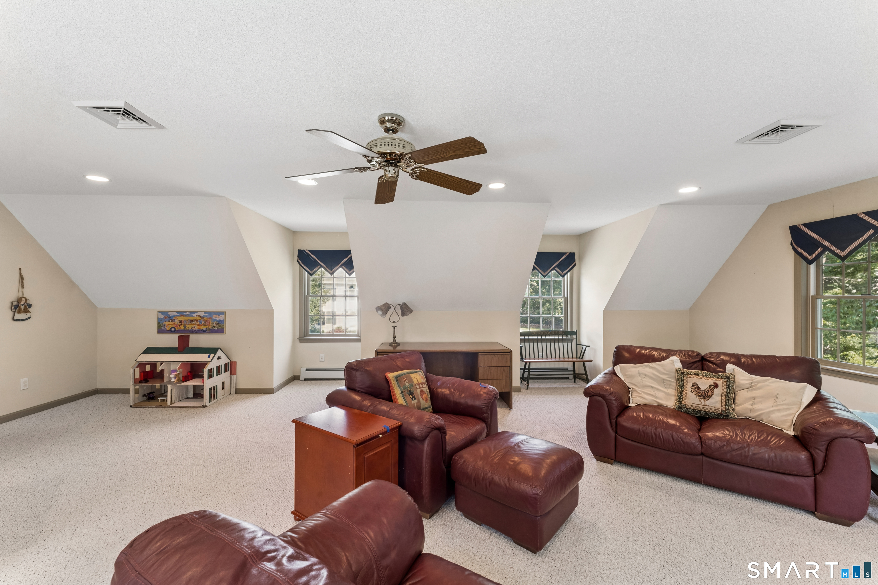 21 Sunset Ridge photo 27