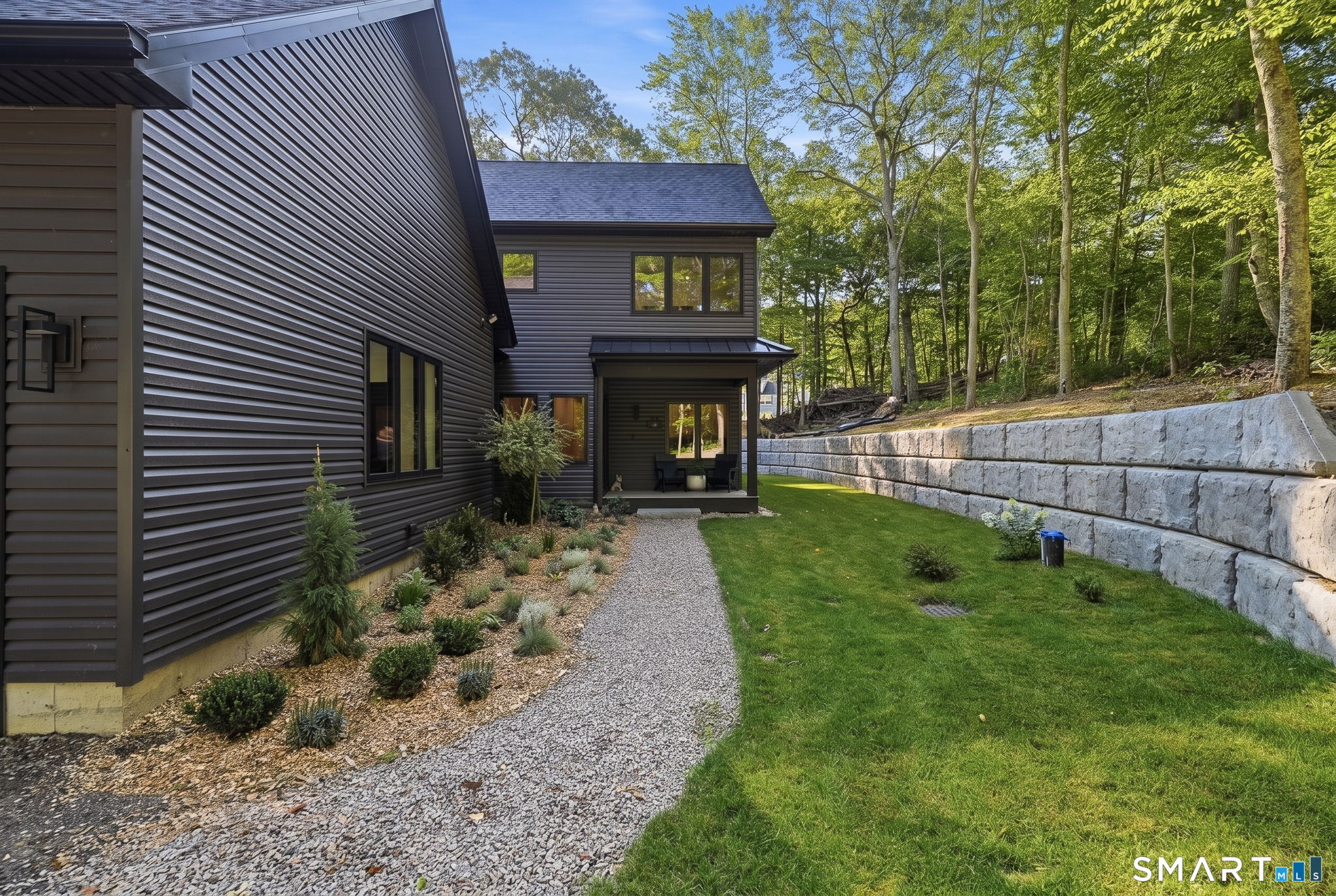 119 Scott Road photo 2
