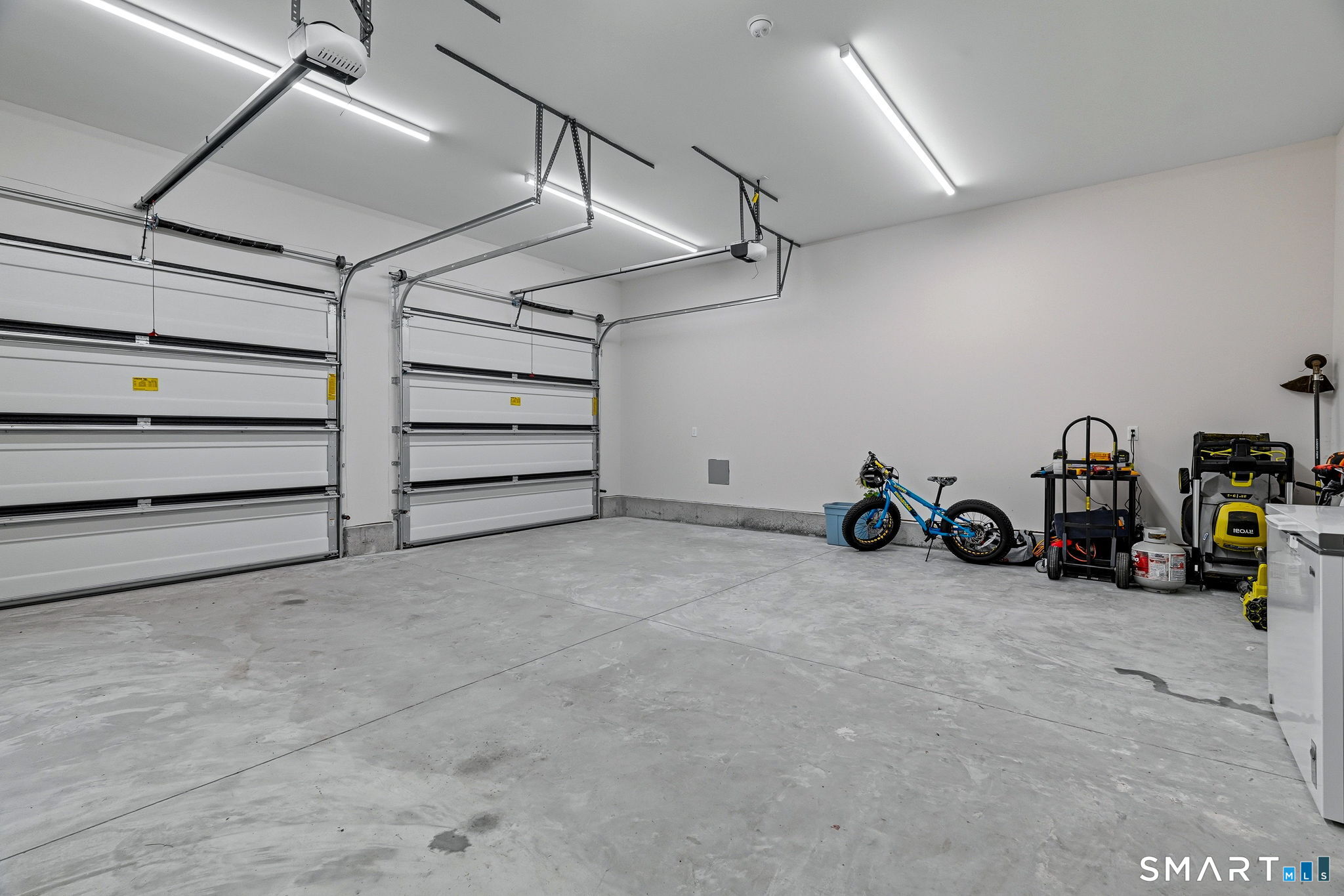 119 Scott Road photo 40