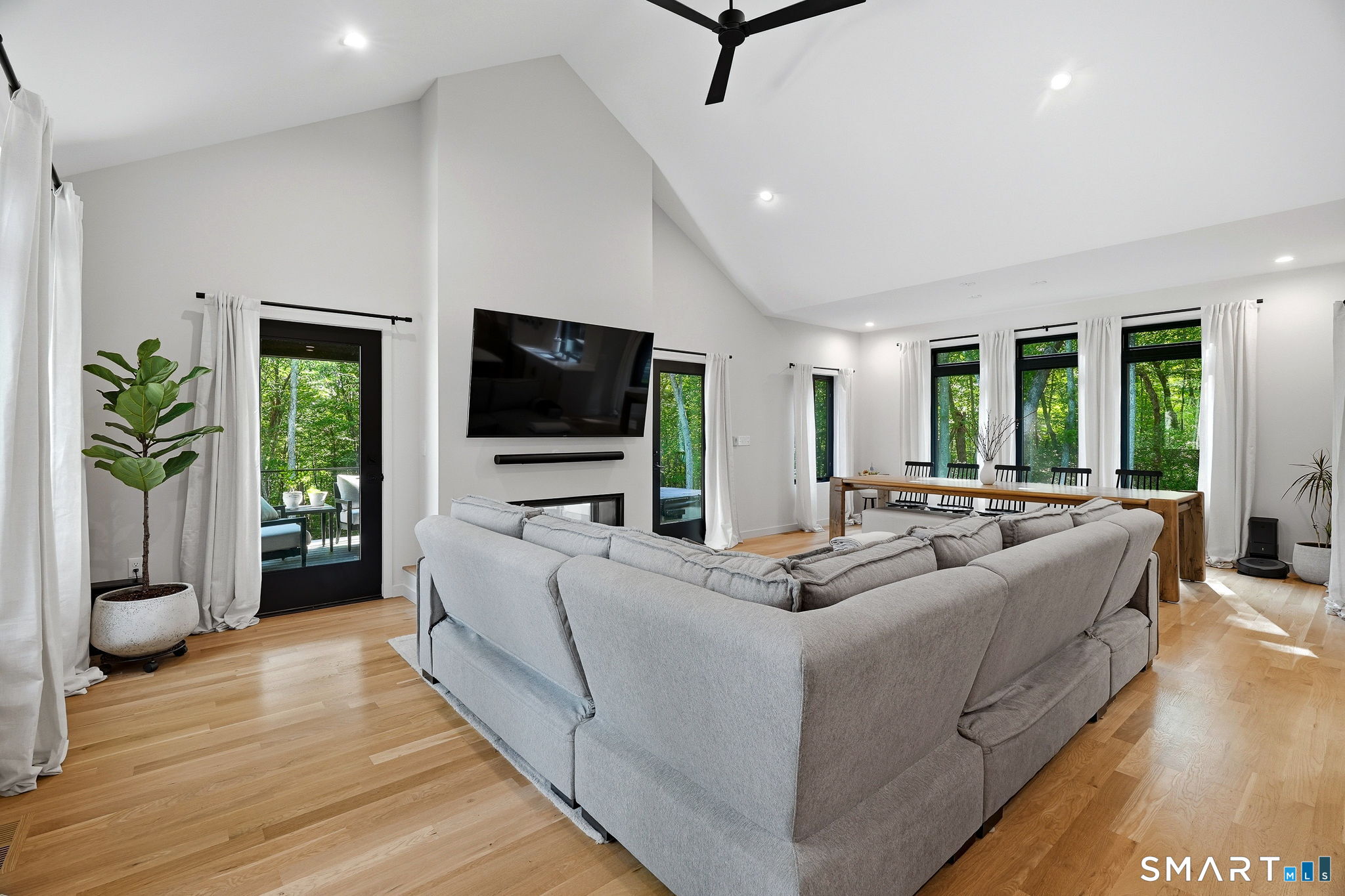 119 Scott Road photo 12