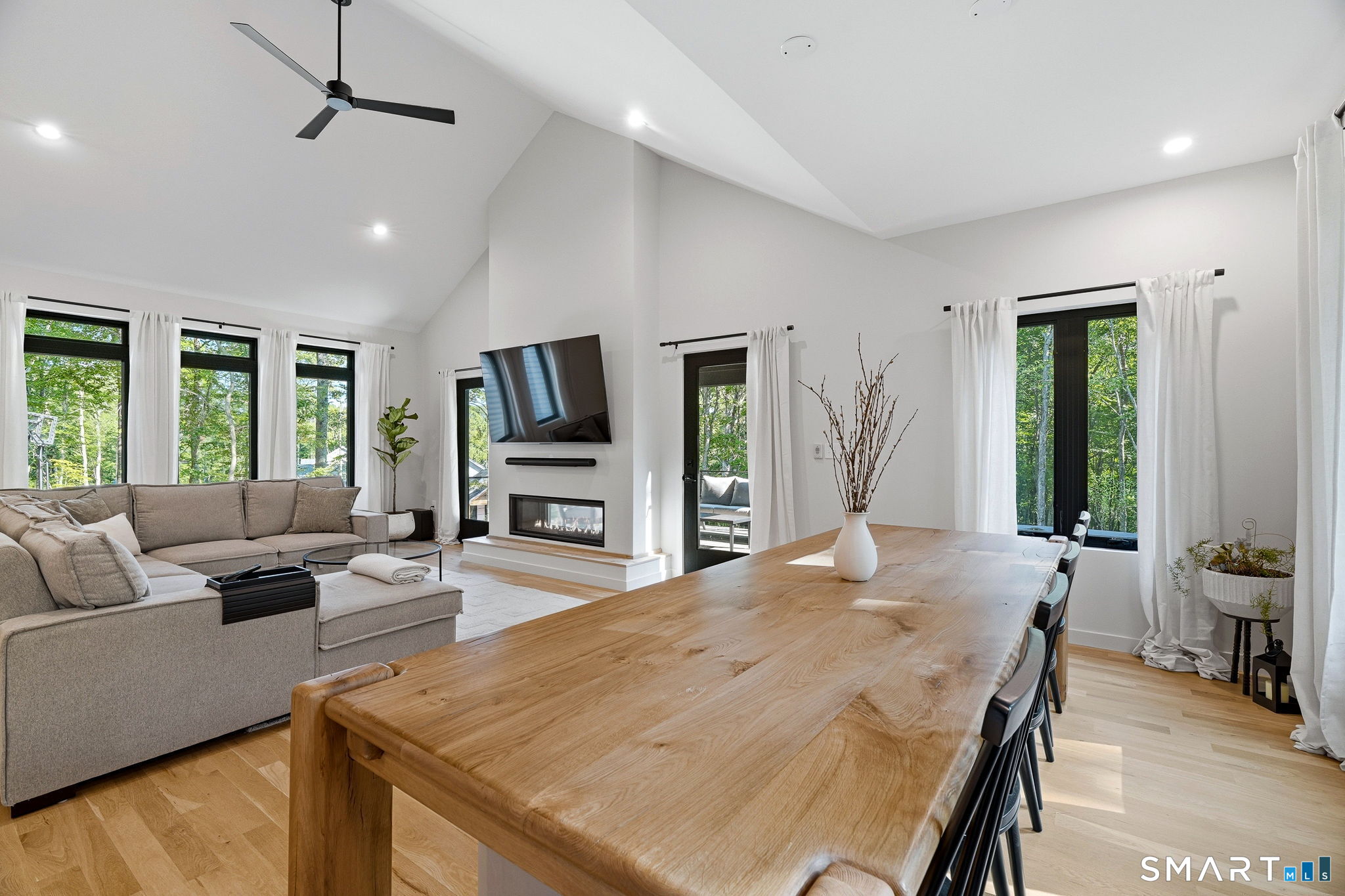 119 Scott Road photo 13