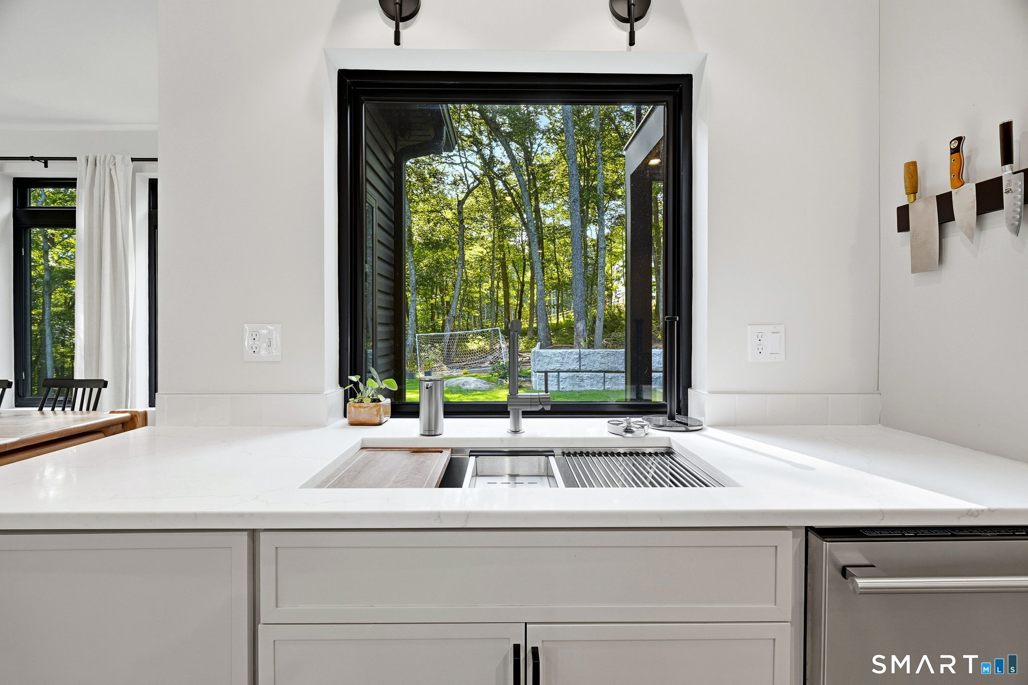 119 Scott Road photo 19