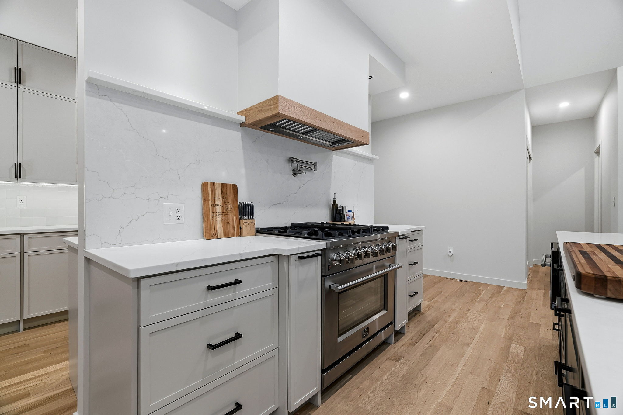 119 Scott Road photo 20