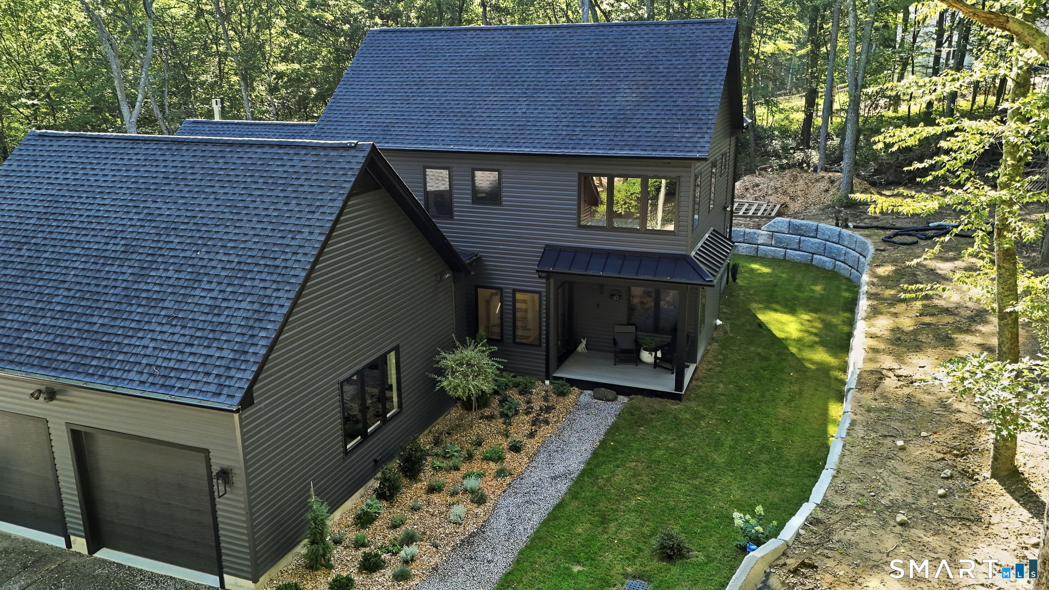 119 Scott Road photo 3