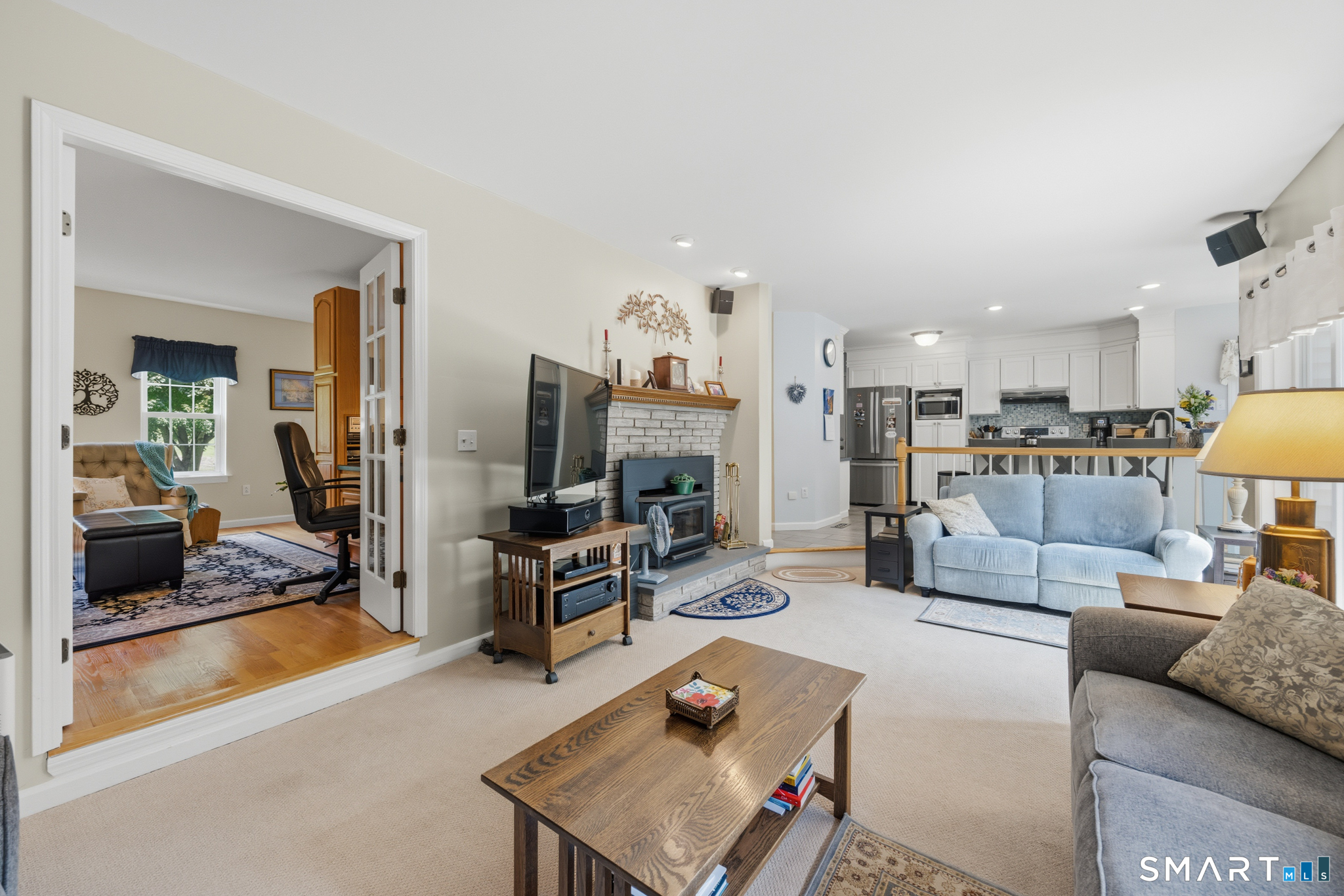 82 Nicole Drive photo 12