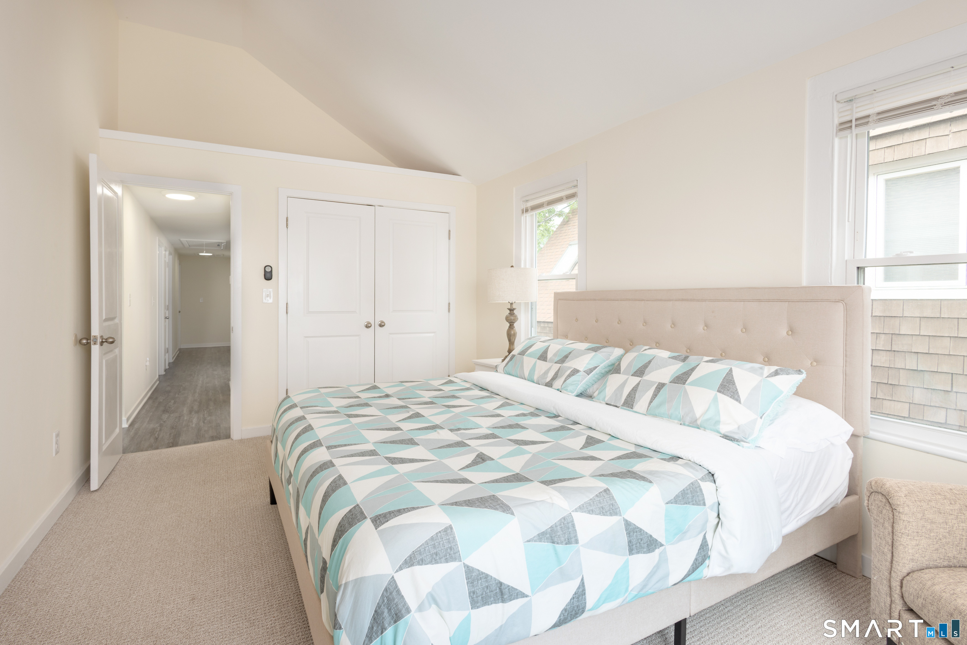 989 Fairfield Beach Road photo 19