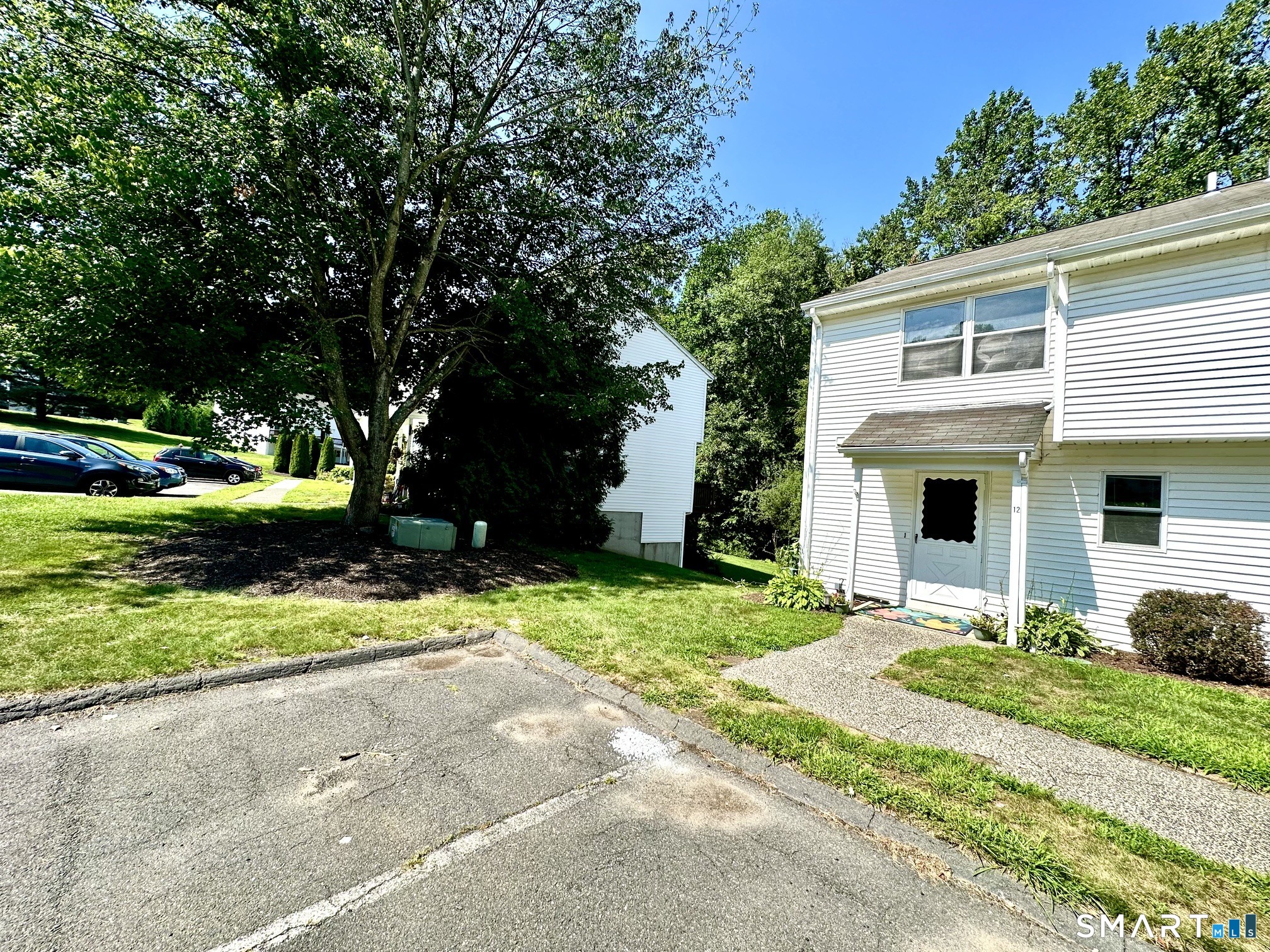 181 Sherbrooke Street  Unit #12 photo 2