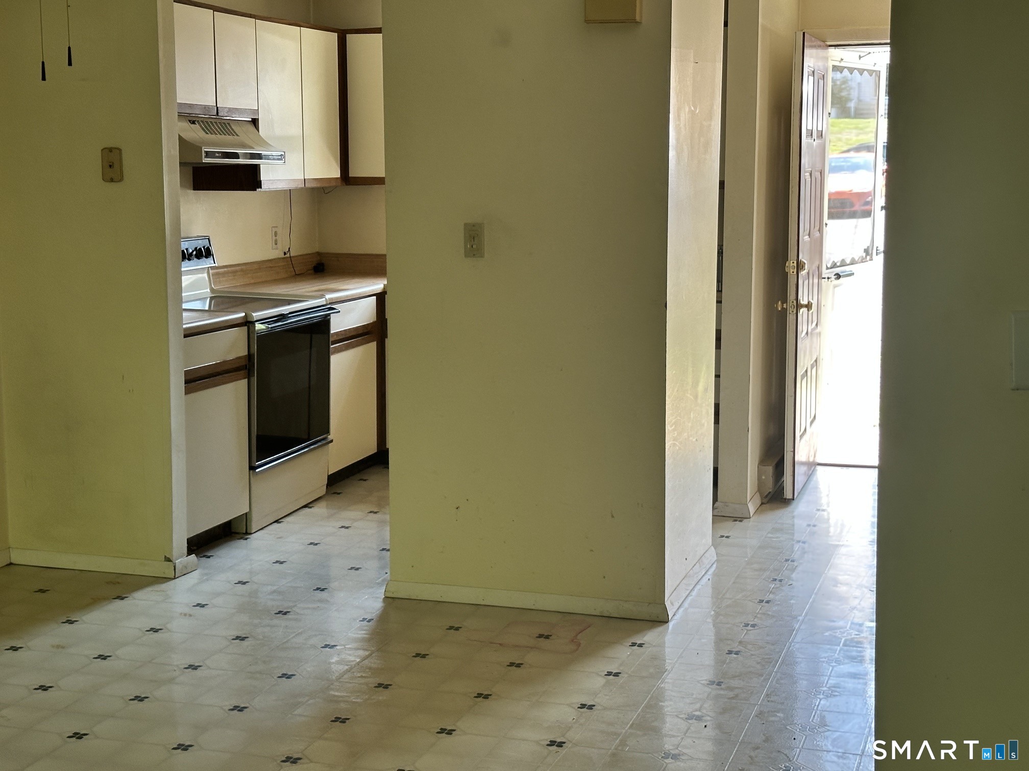 181 Sherbrooke Street  Unit #12 photo 4