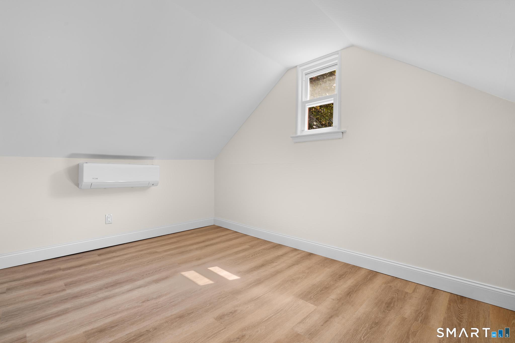 94 Morris Street photo 27