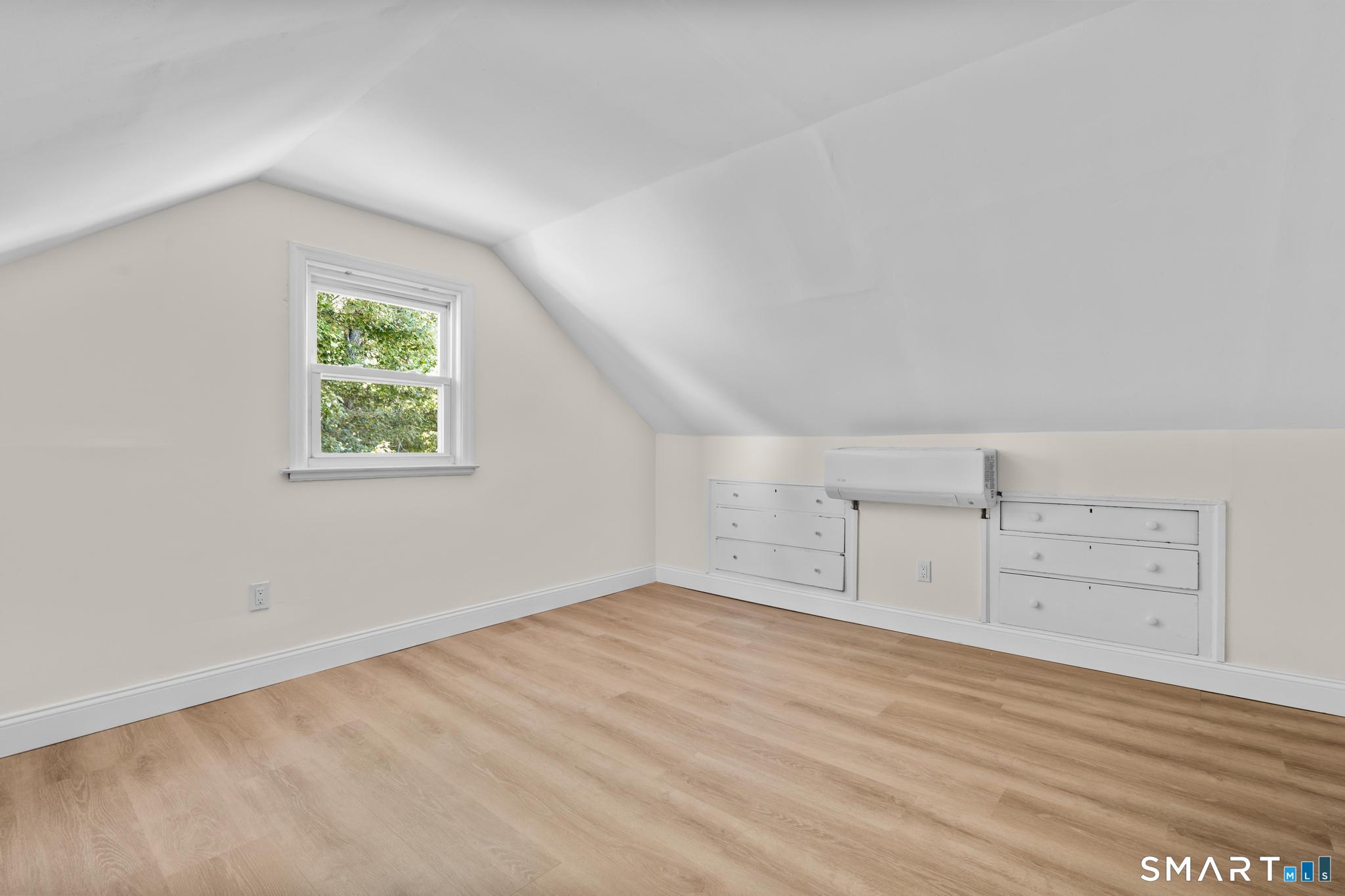 94 Morris Street photo 31