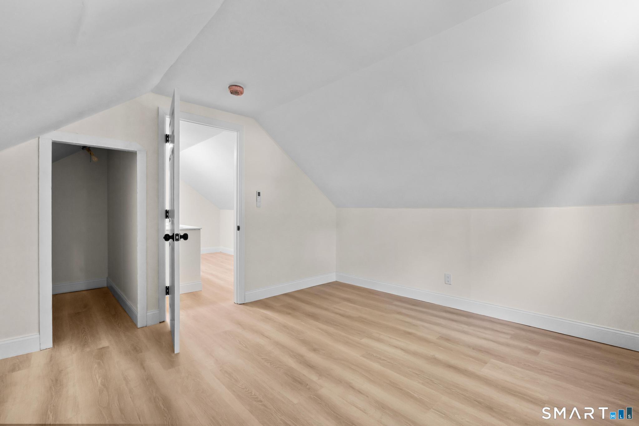 94 Morris Street photo 32