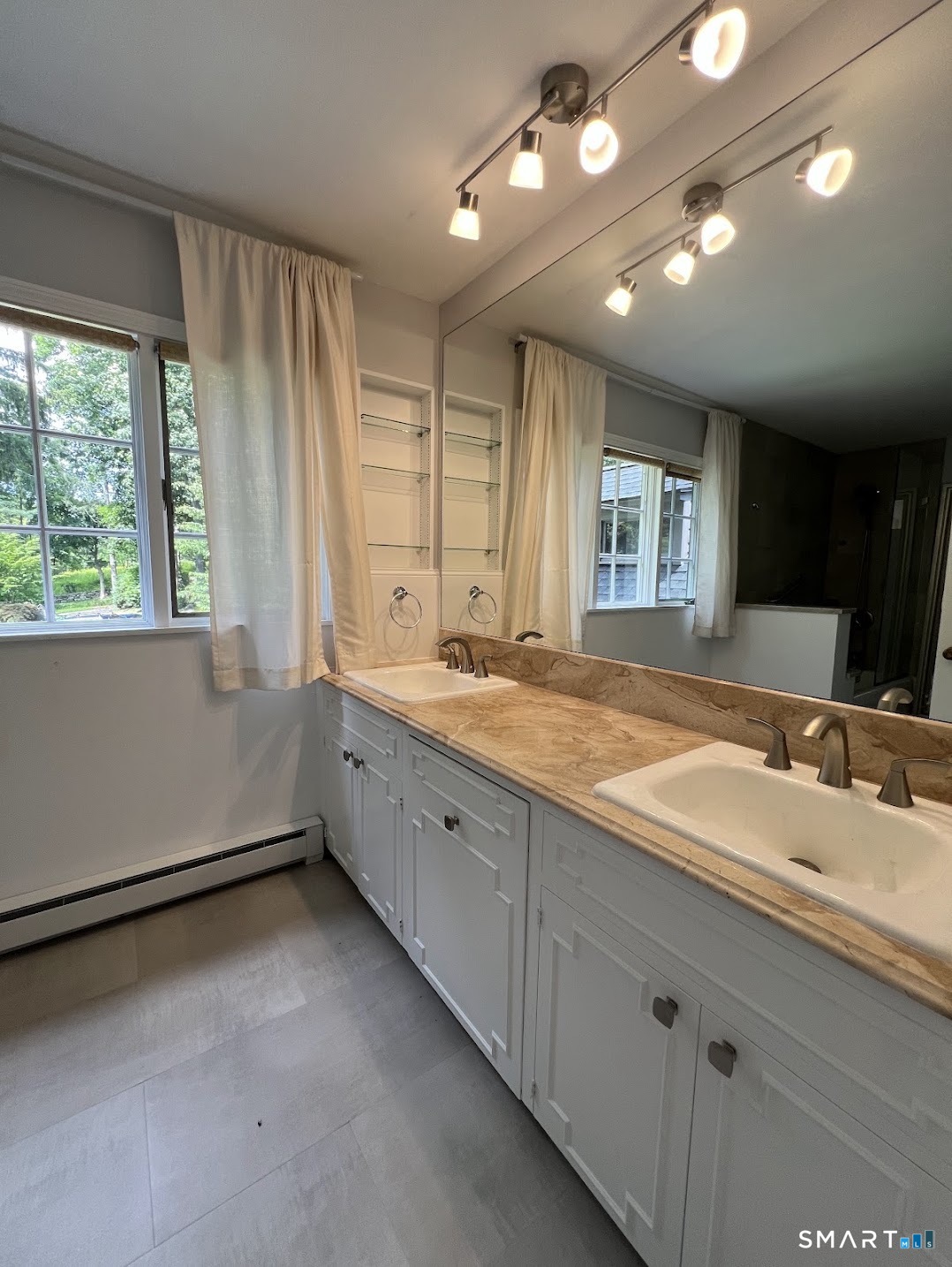 240 Skilton Road photo 14
