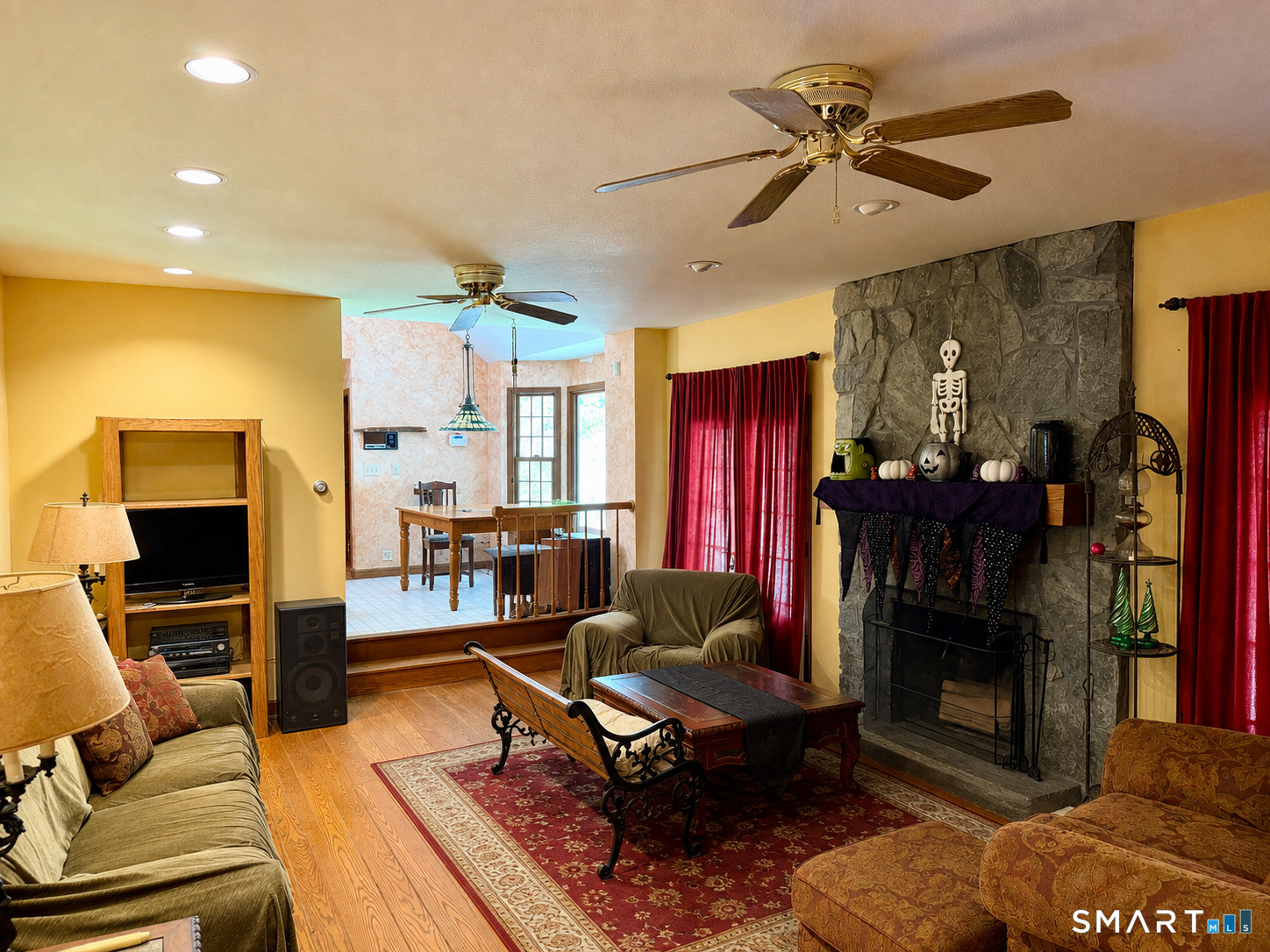 389 Tepi Drive photo 6
