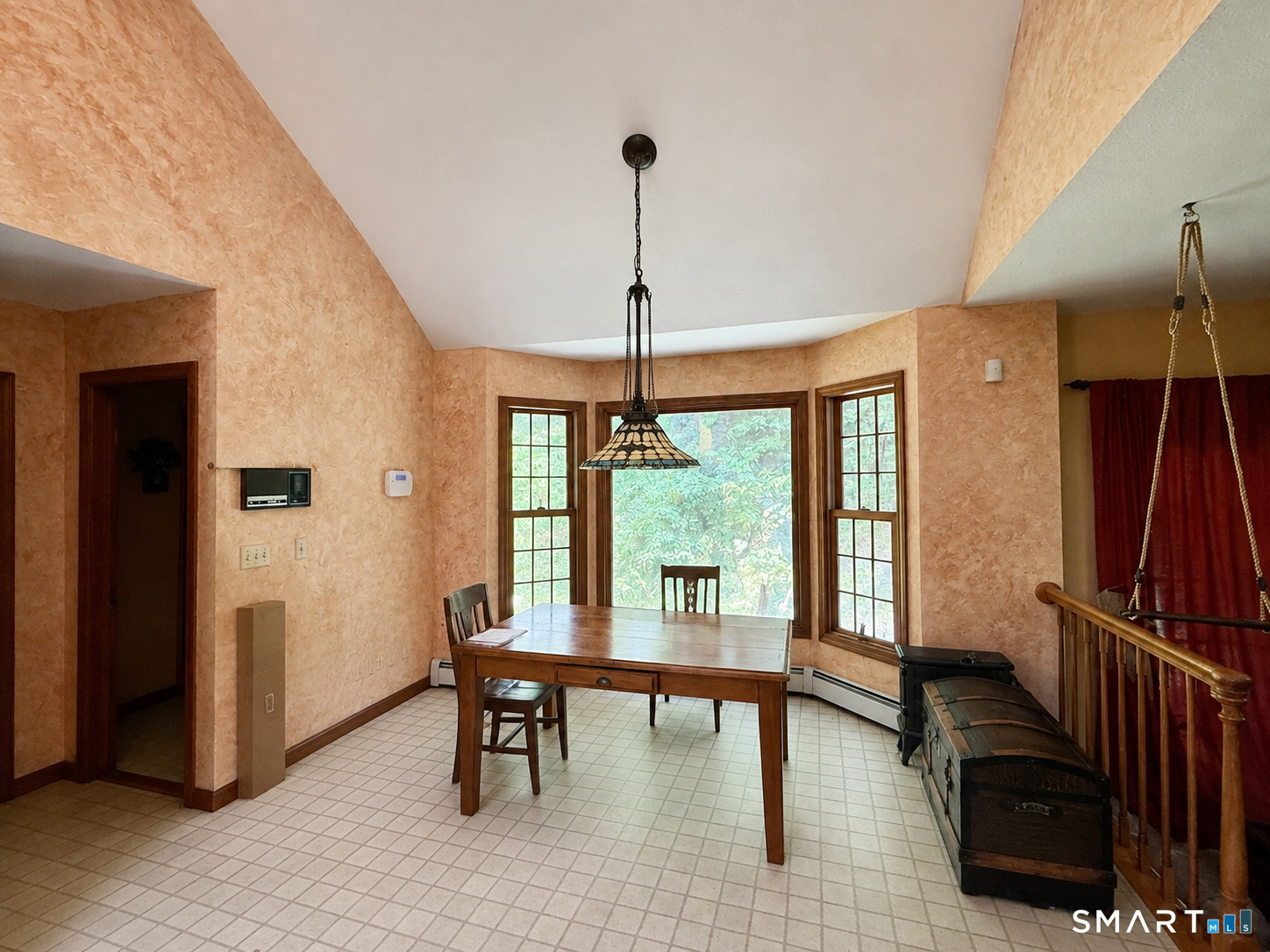389 Tepi Drive photo 7