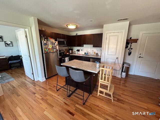 965 Hope Street, Stamford, Connecticut photo 4