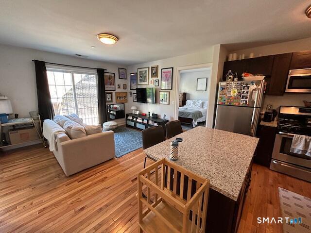 965 Hope Street, Stamford, Connecticut photo 2
