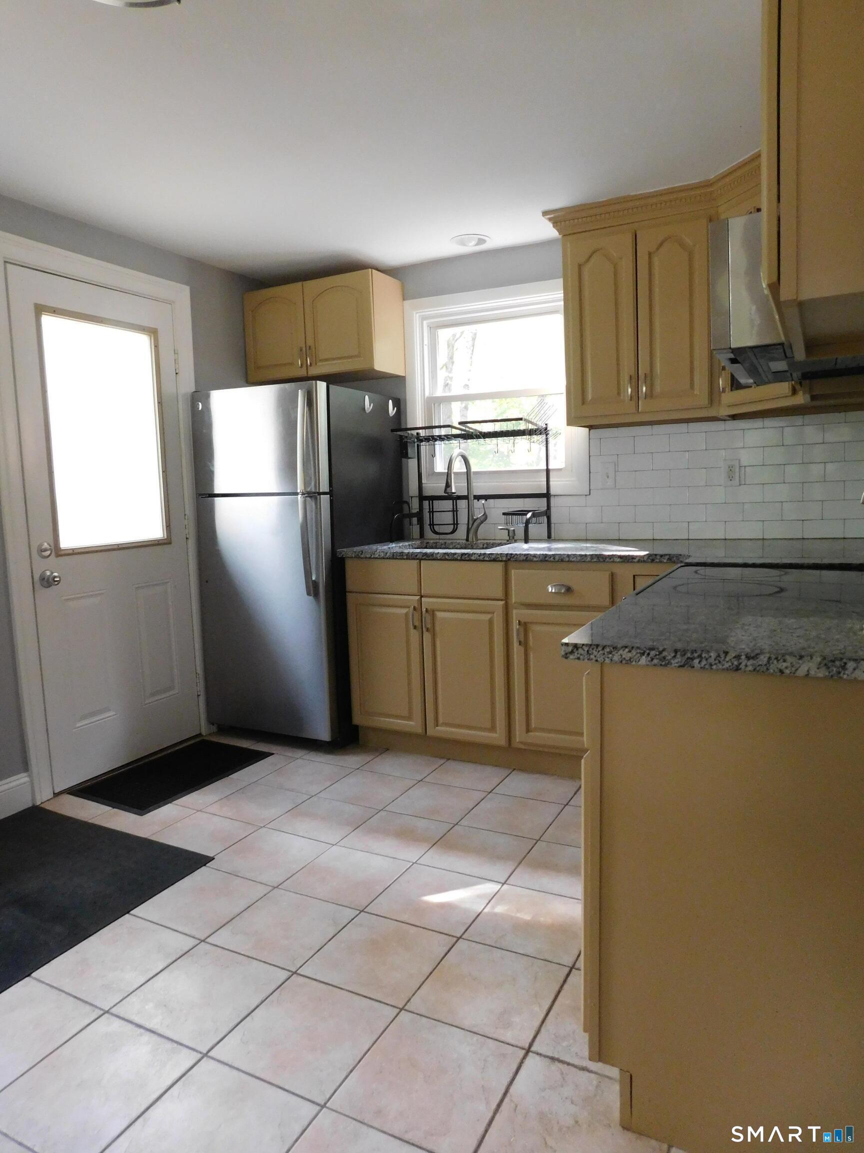 101 Stage Harbor Road photo 3