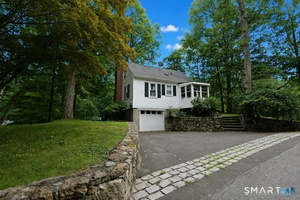 19 Olmstead, Redding