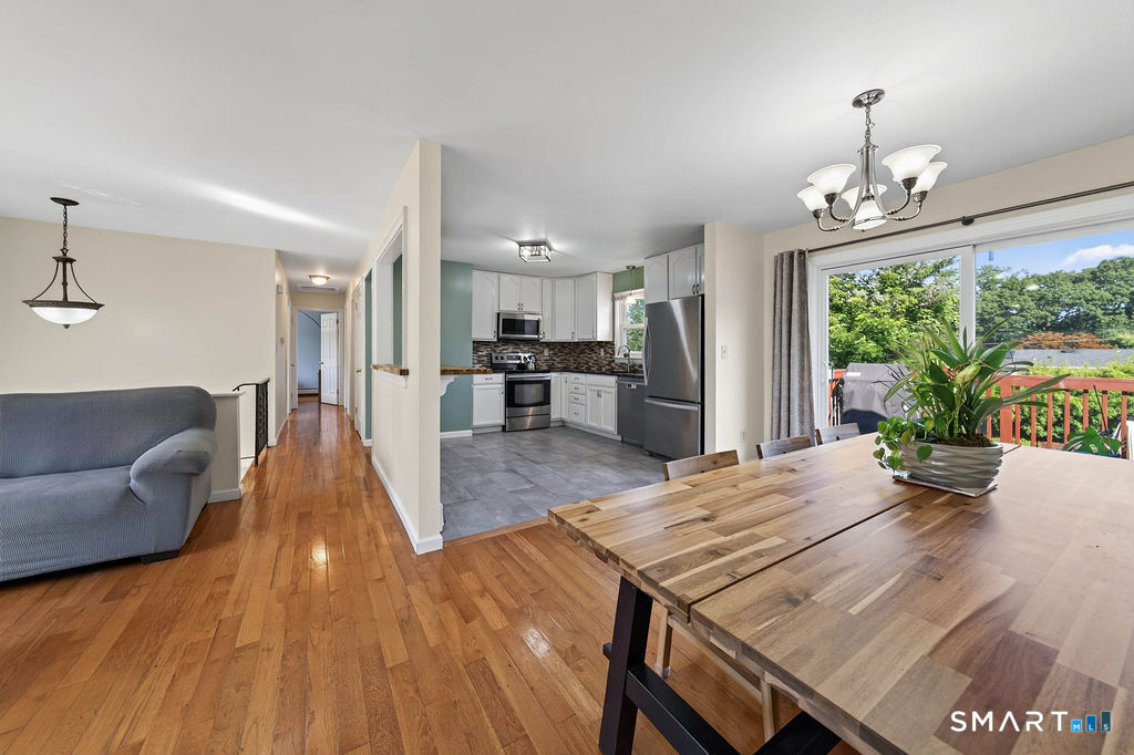 6 Ridge Road photo 9