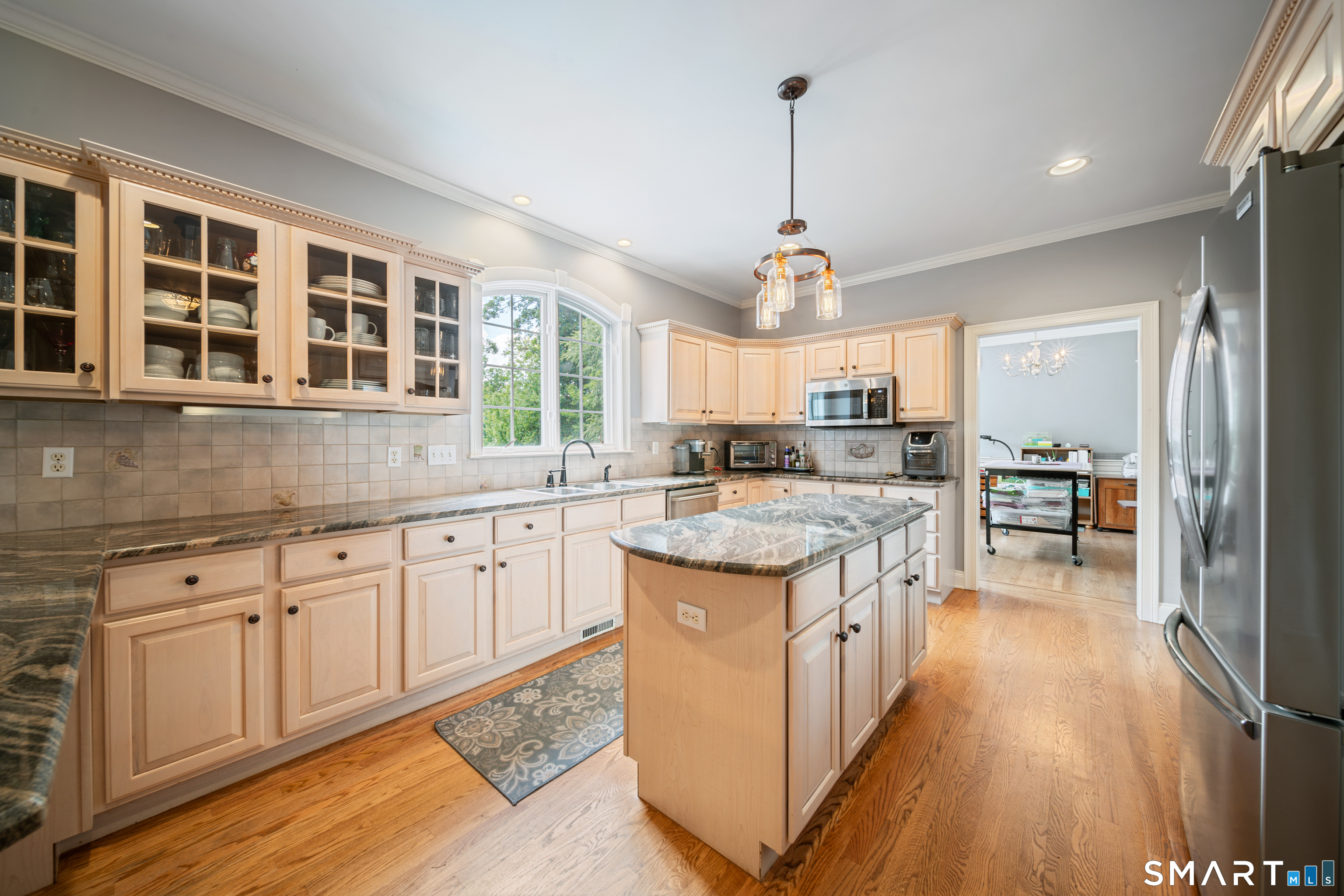 282 Laurelwood Lane photo 8