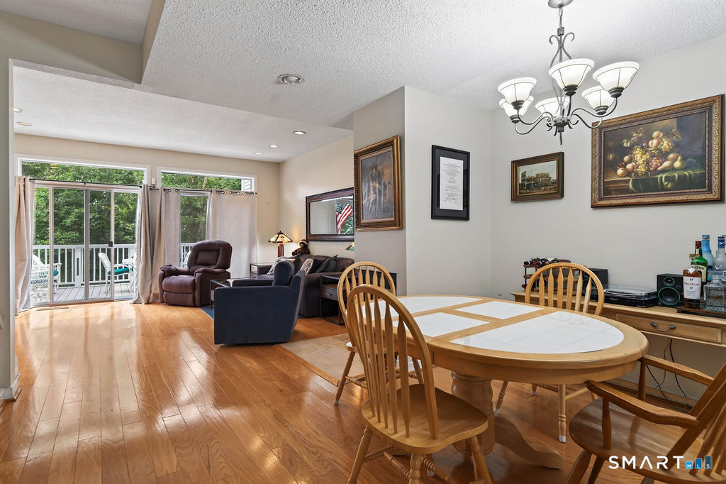 Photo 10 of 233 Mansfield Grove Road, East Haven, CT