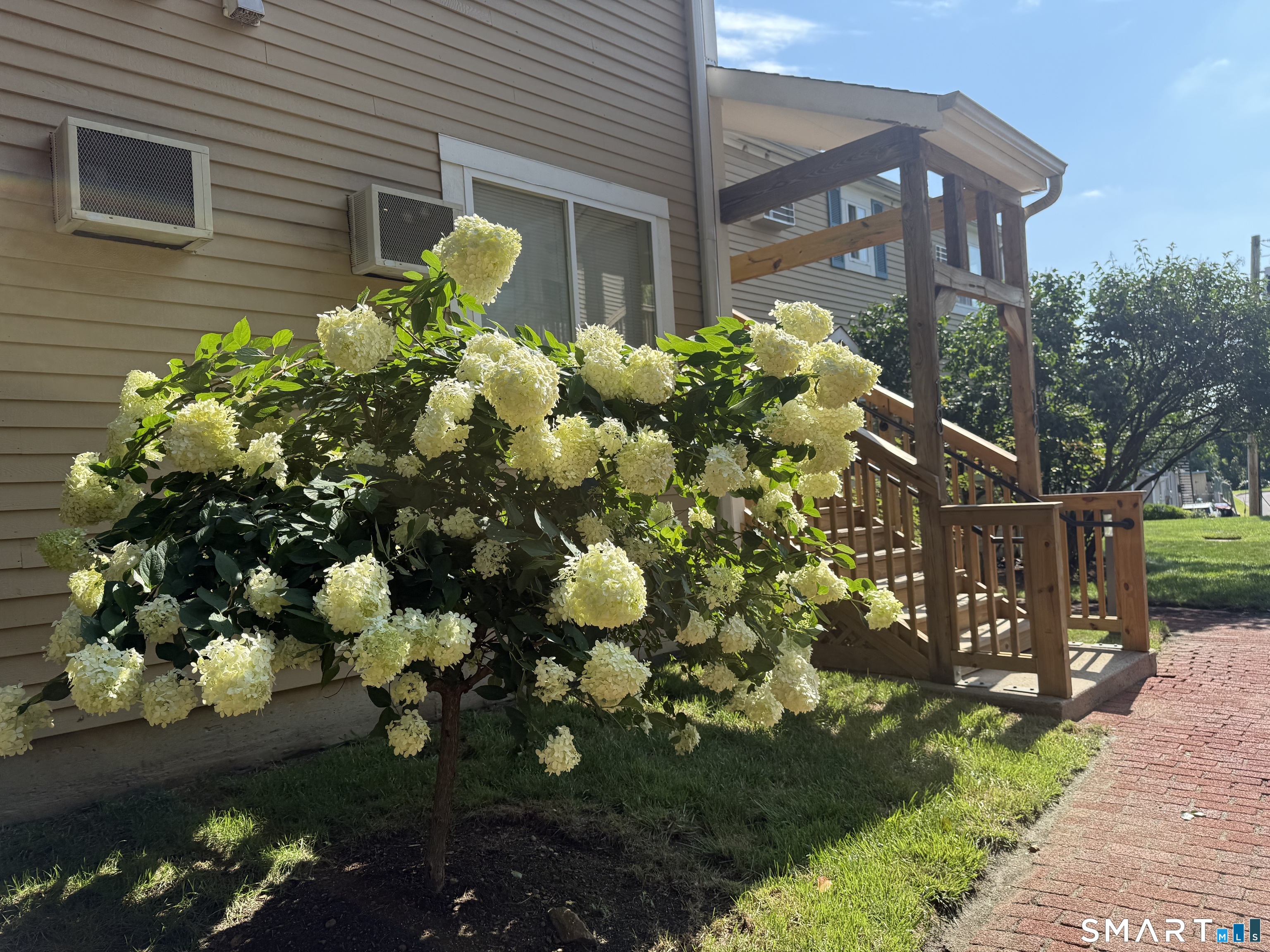 135 Flax Hill Road, Norwalk, Connecticut photo 4