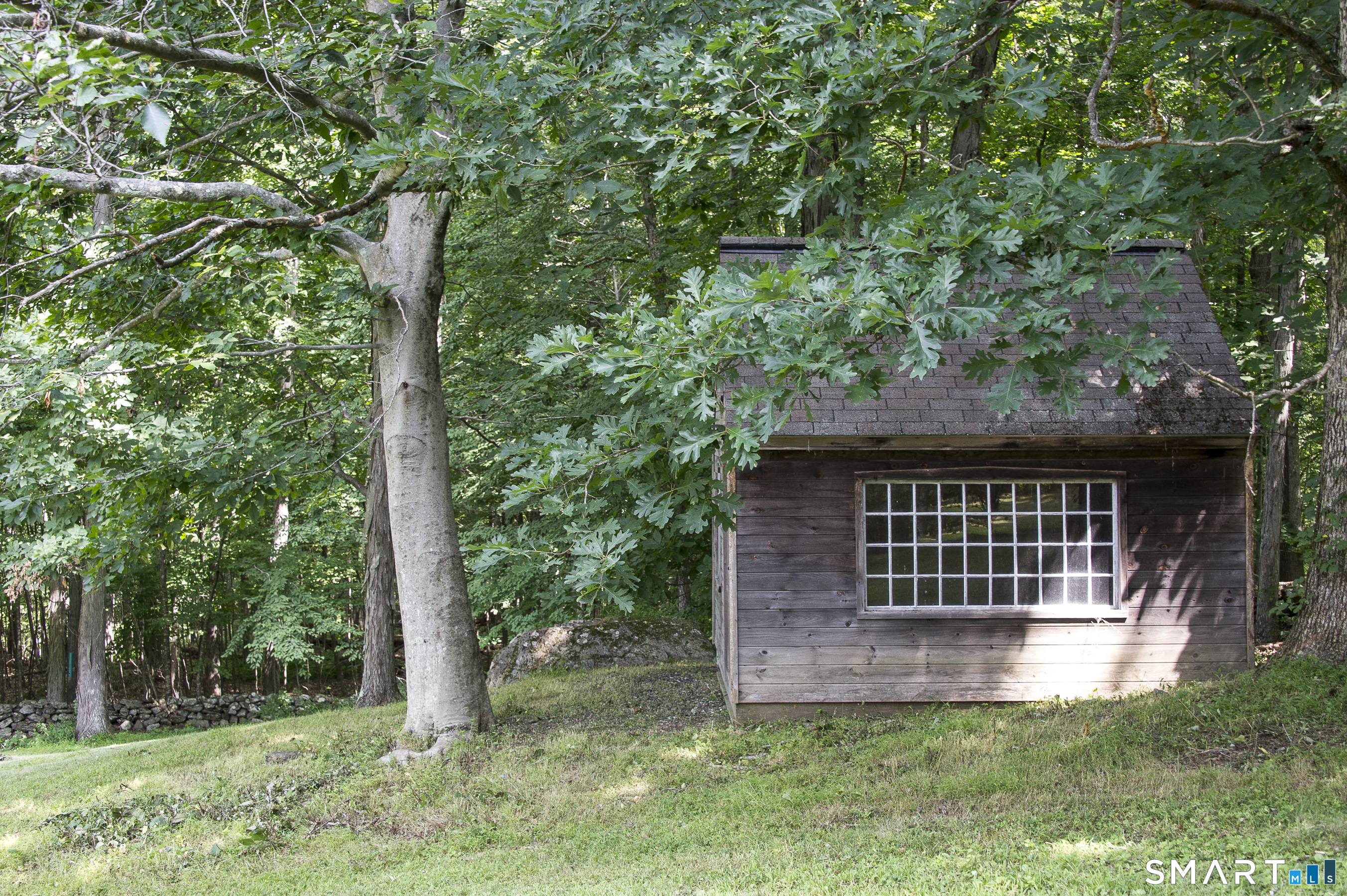 90 Mallory Road photo 29