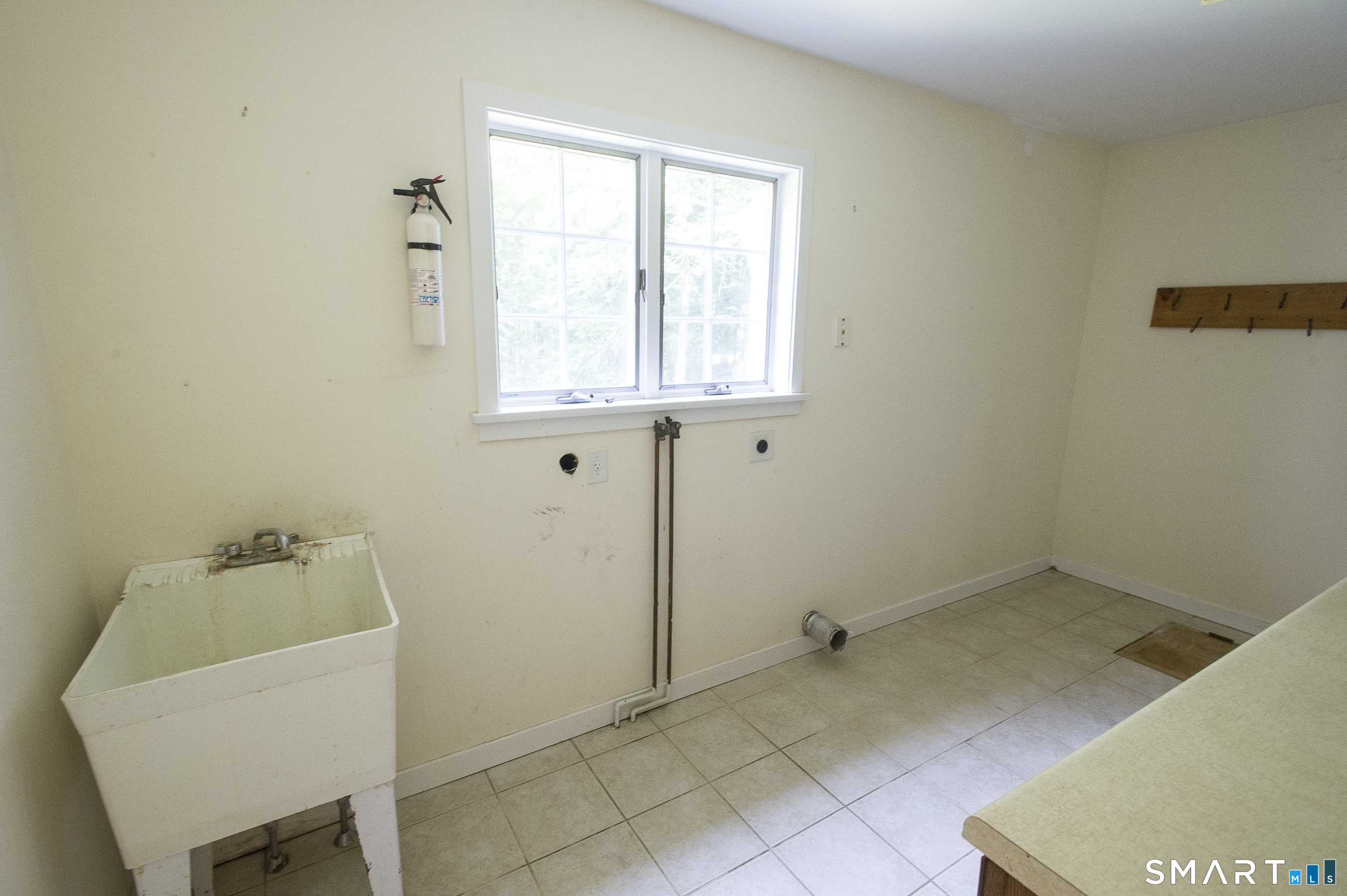 90 Mallory Road photo 28