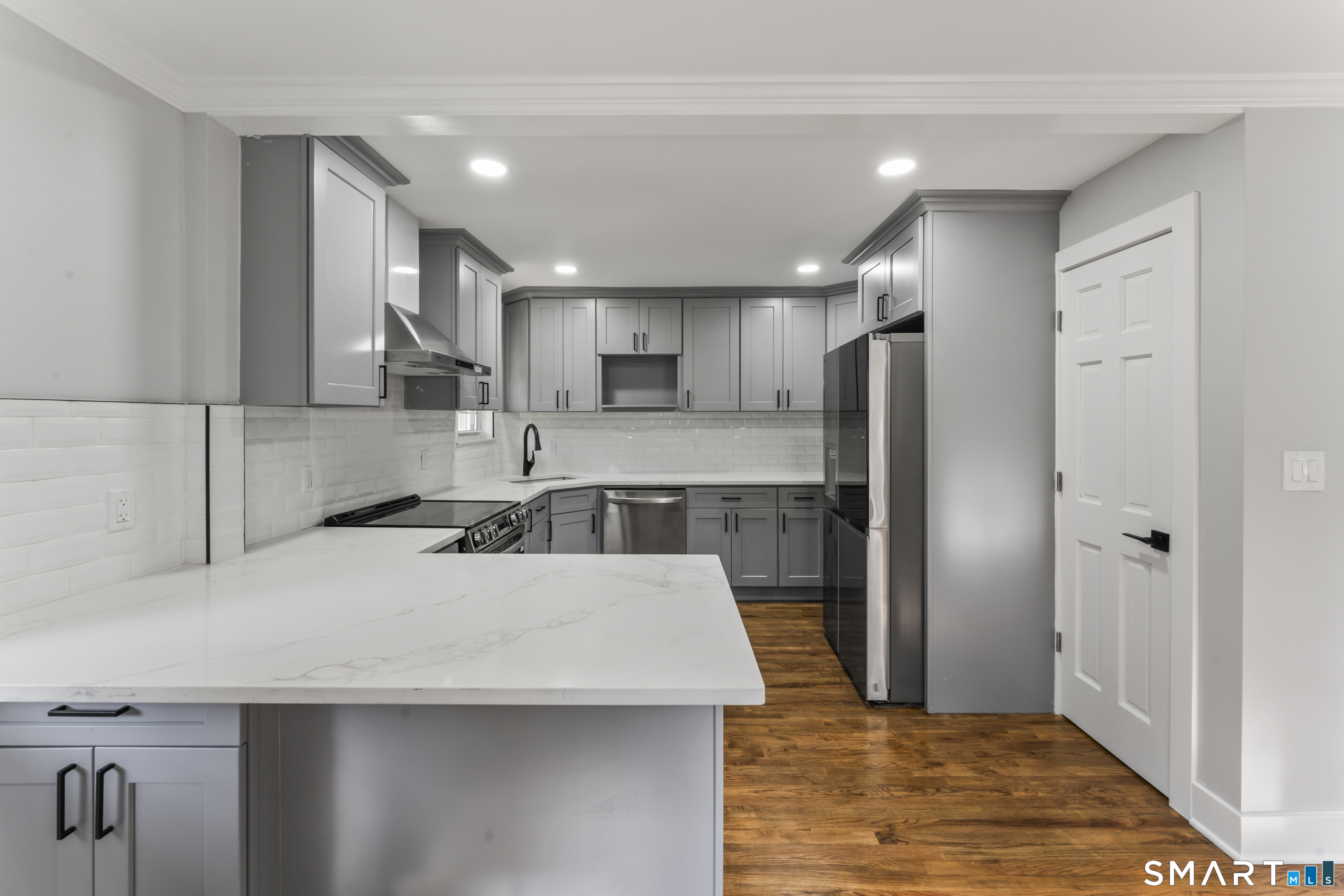 28 Walnut Hill Road photo 6