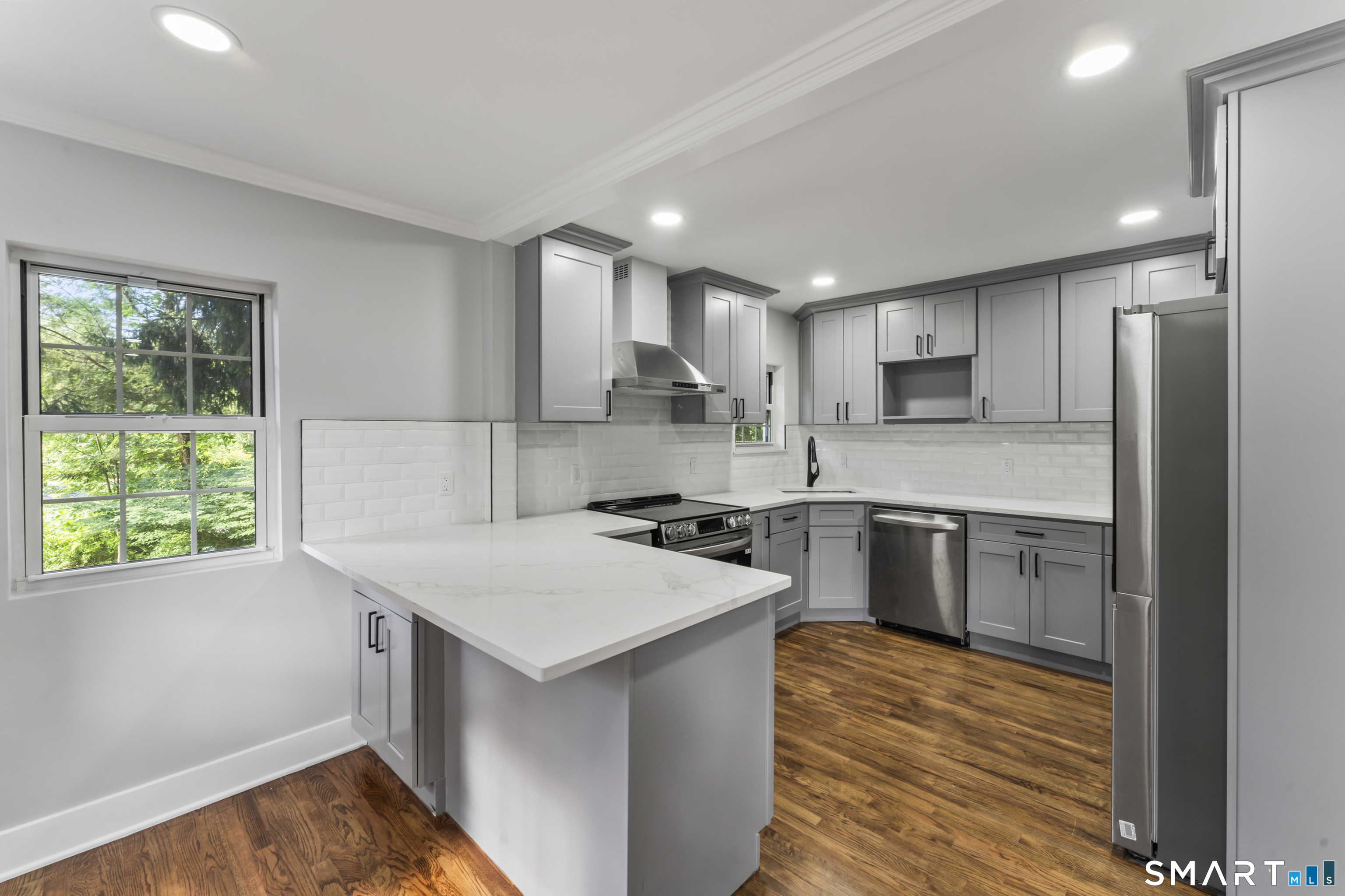 28 Walnut Hill Road photo 7