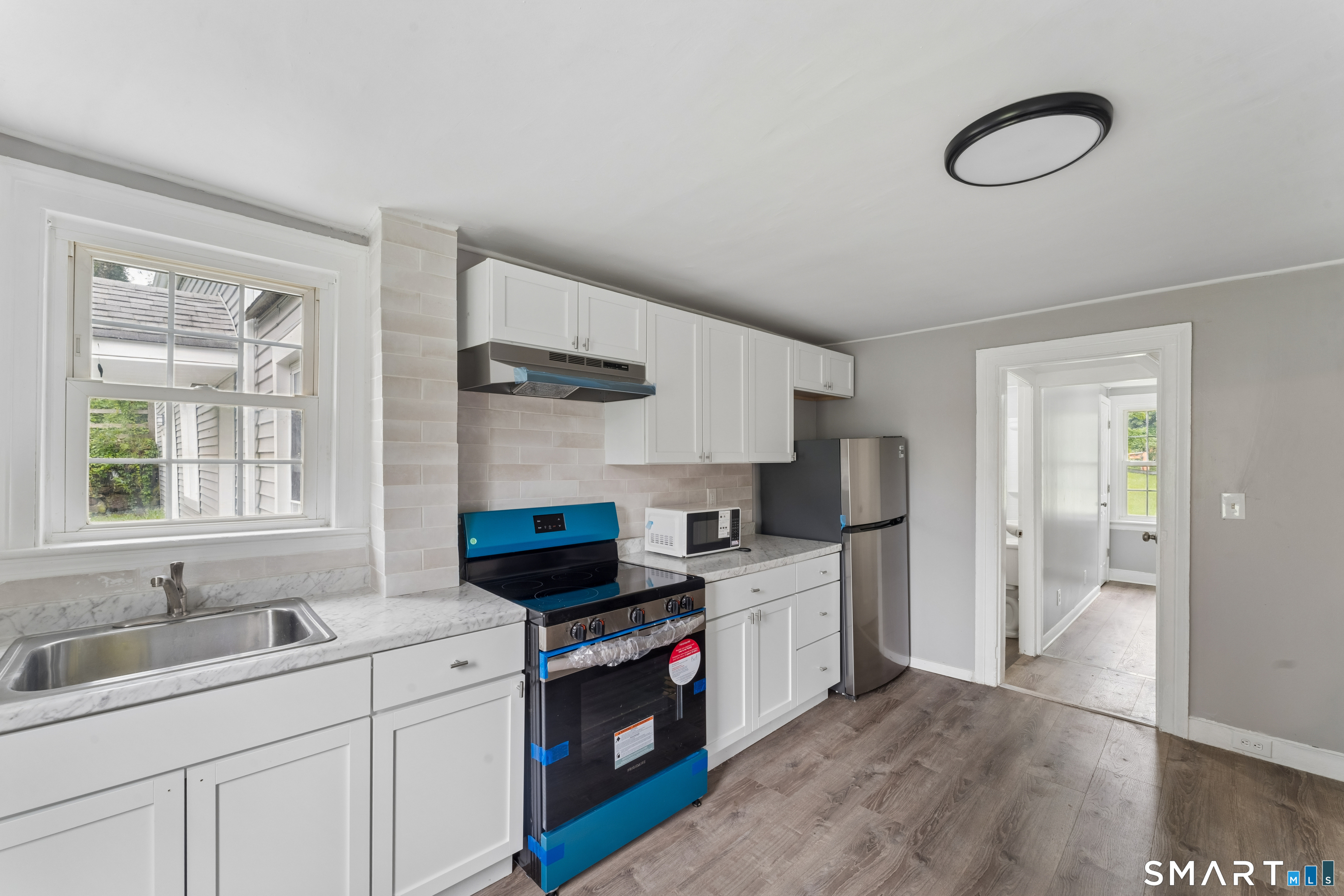 76 Rockville Road photo 5