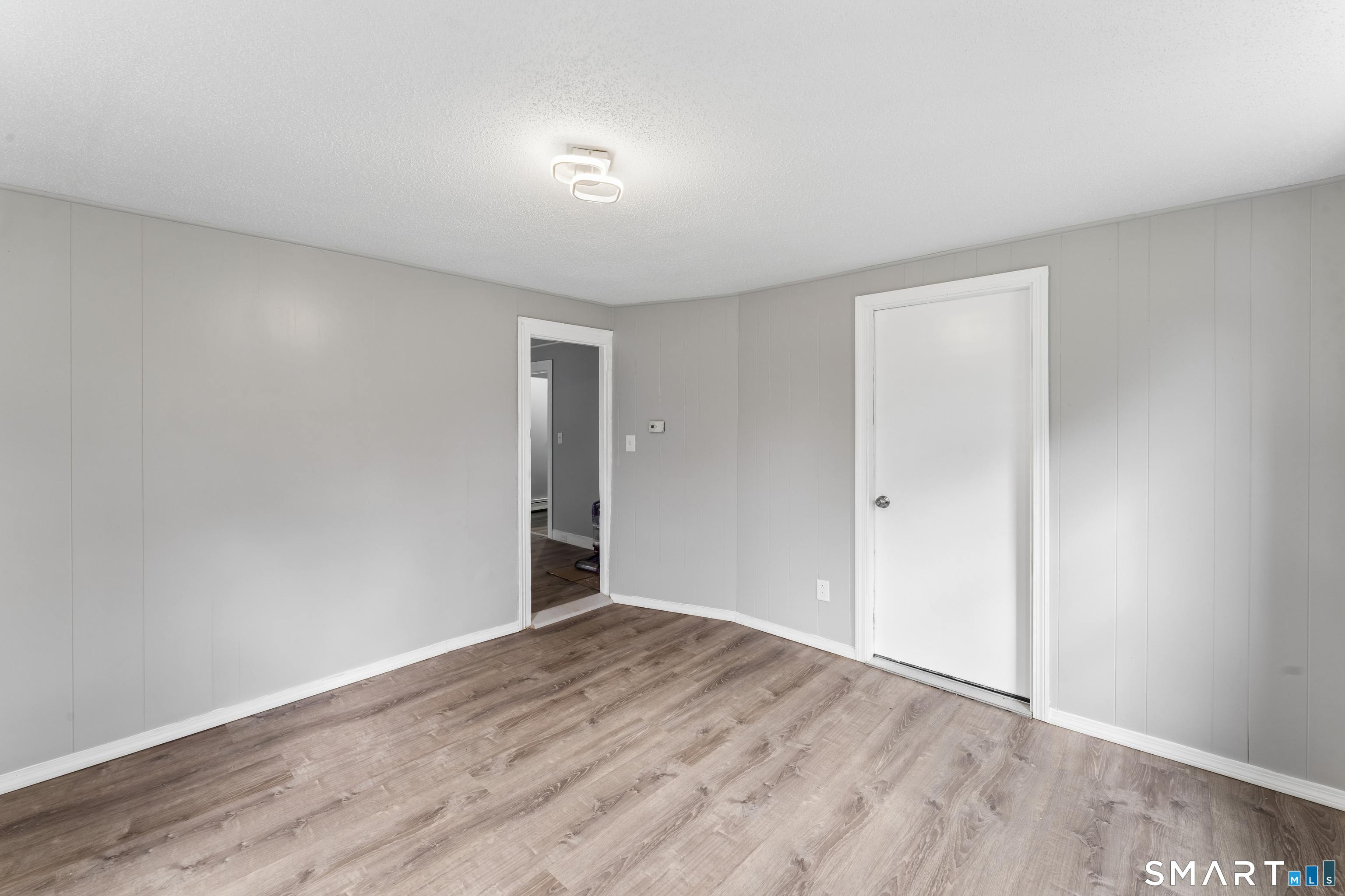 76 Rockville Road photo 9